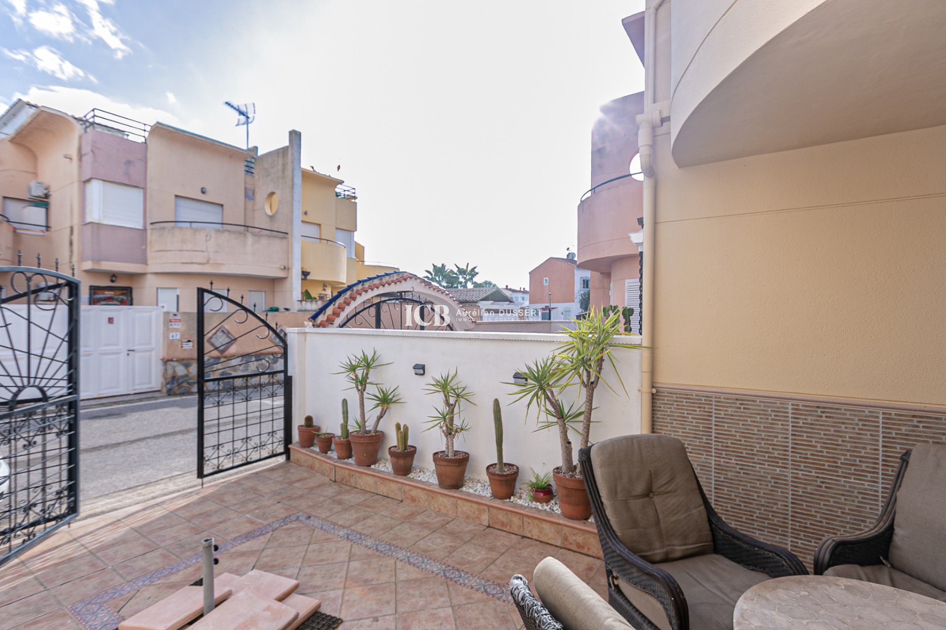 Revente - Maison mitoyenne -
Torrevieja - Torretas