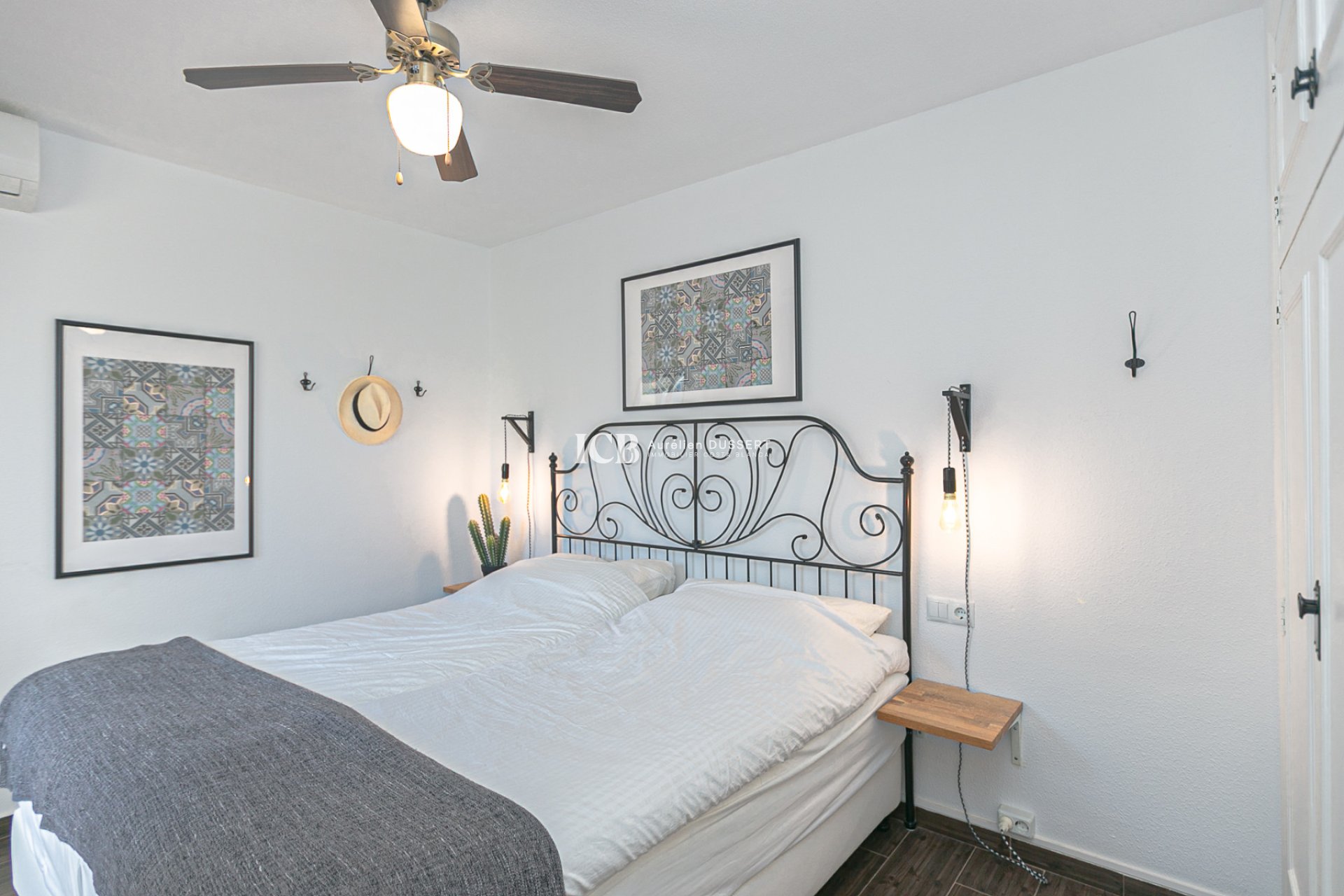 Revente - Maison mitoyenne -
Torrevieja - Torretas