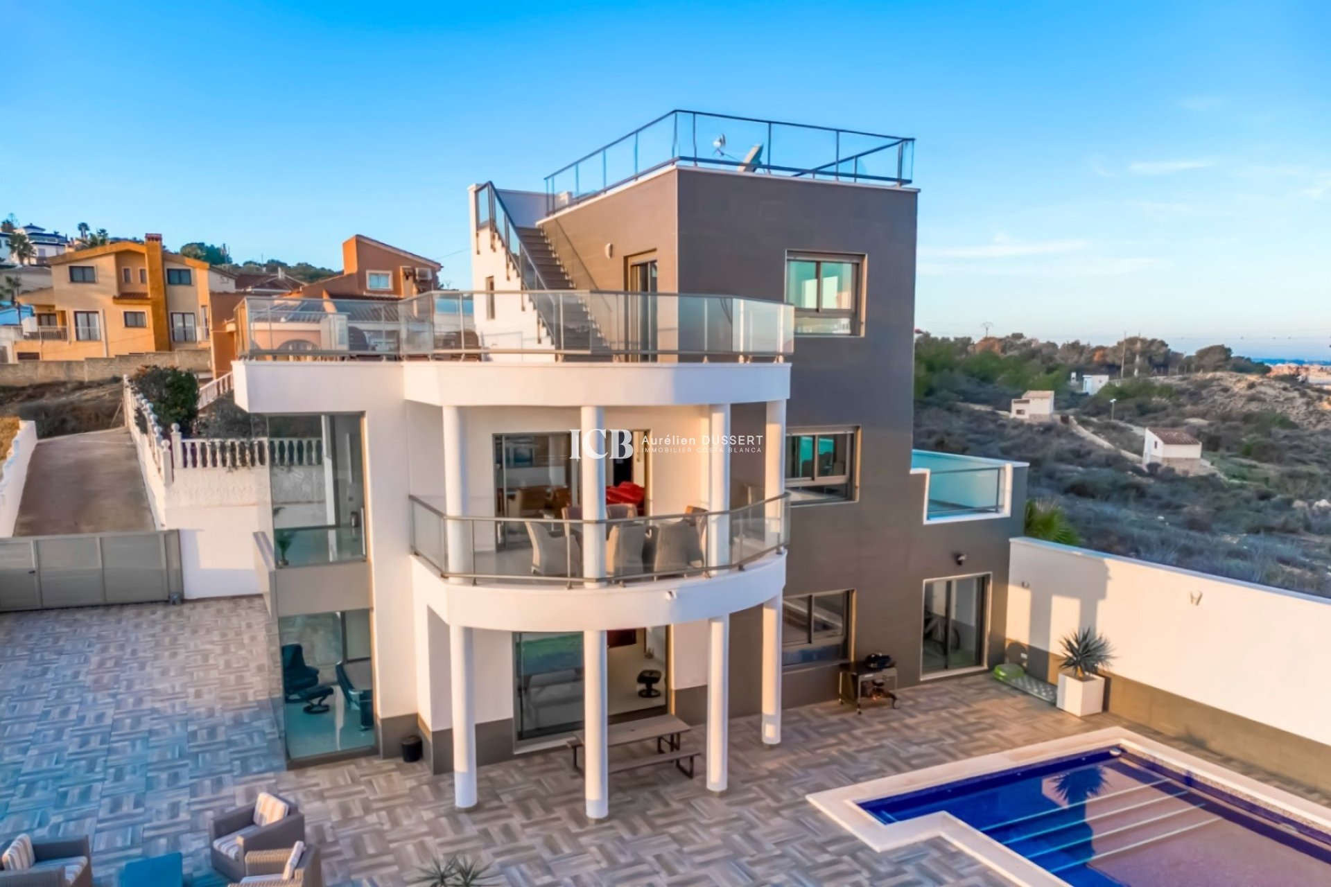 Revente - Villa -
Ciudad Quesada