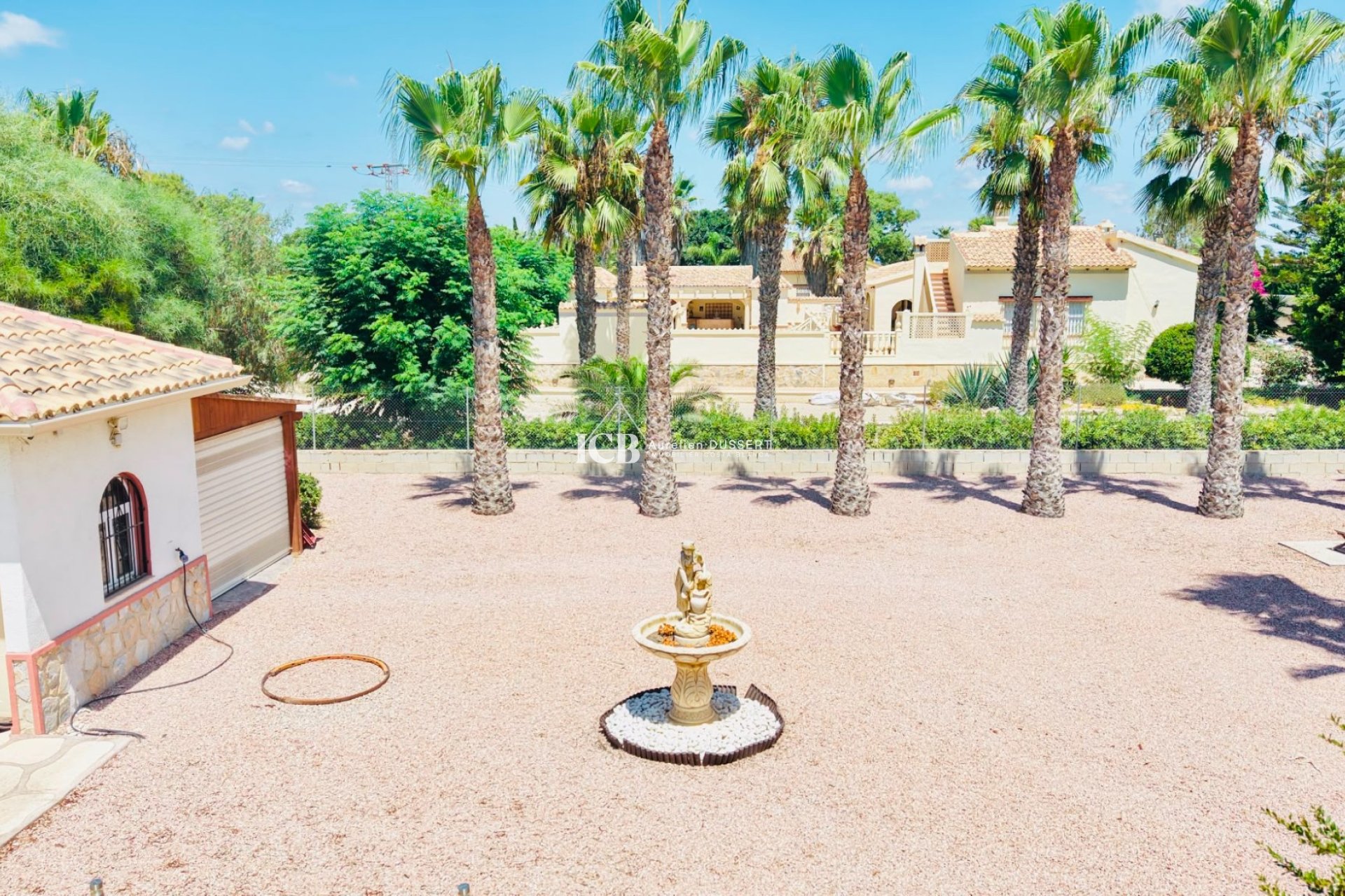Revente - Villa -
Daya Vieja