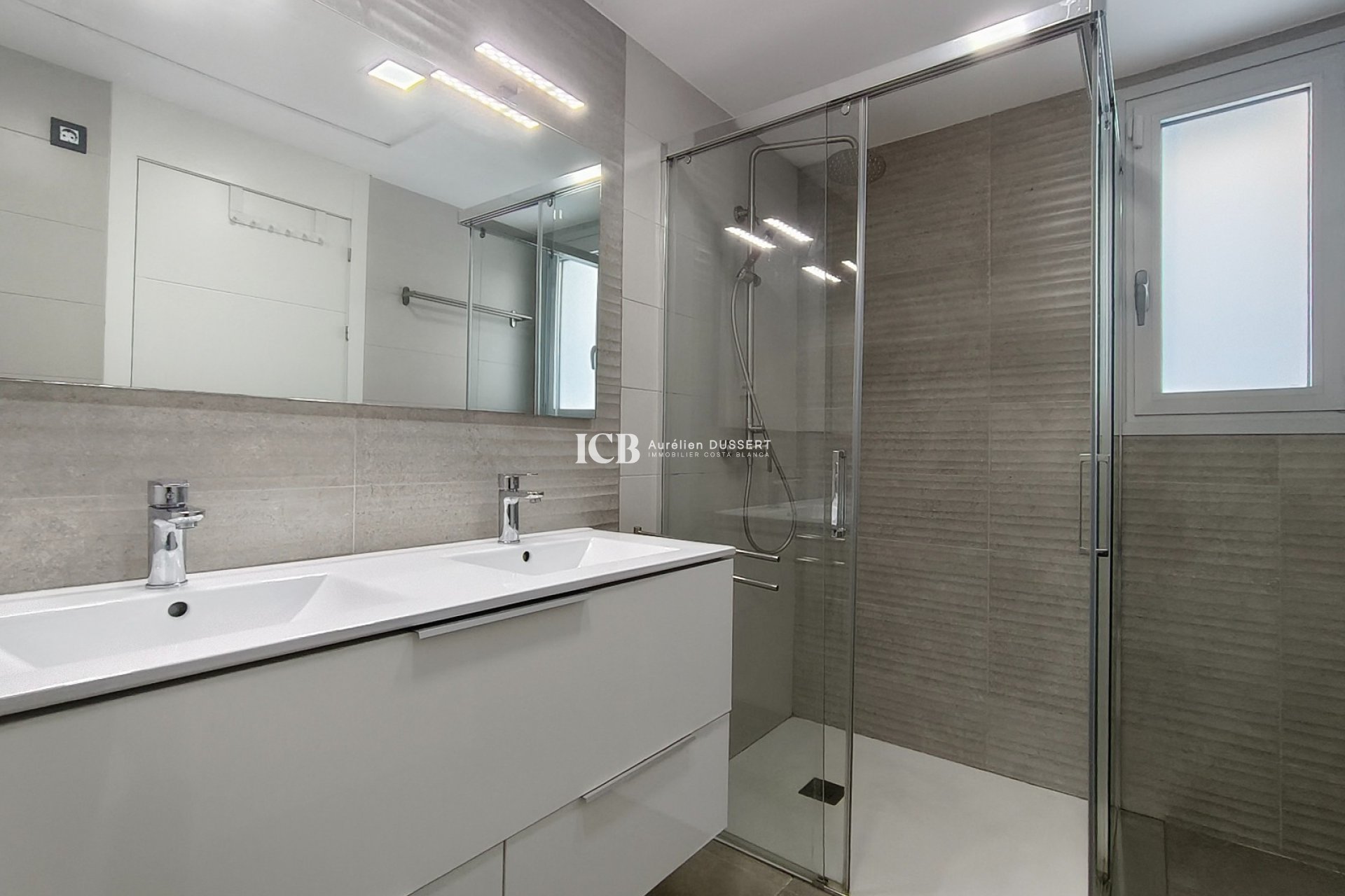 Revente - Villa -
Guardamar del Segura - El Raso