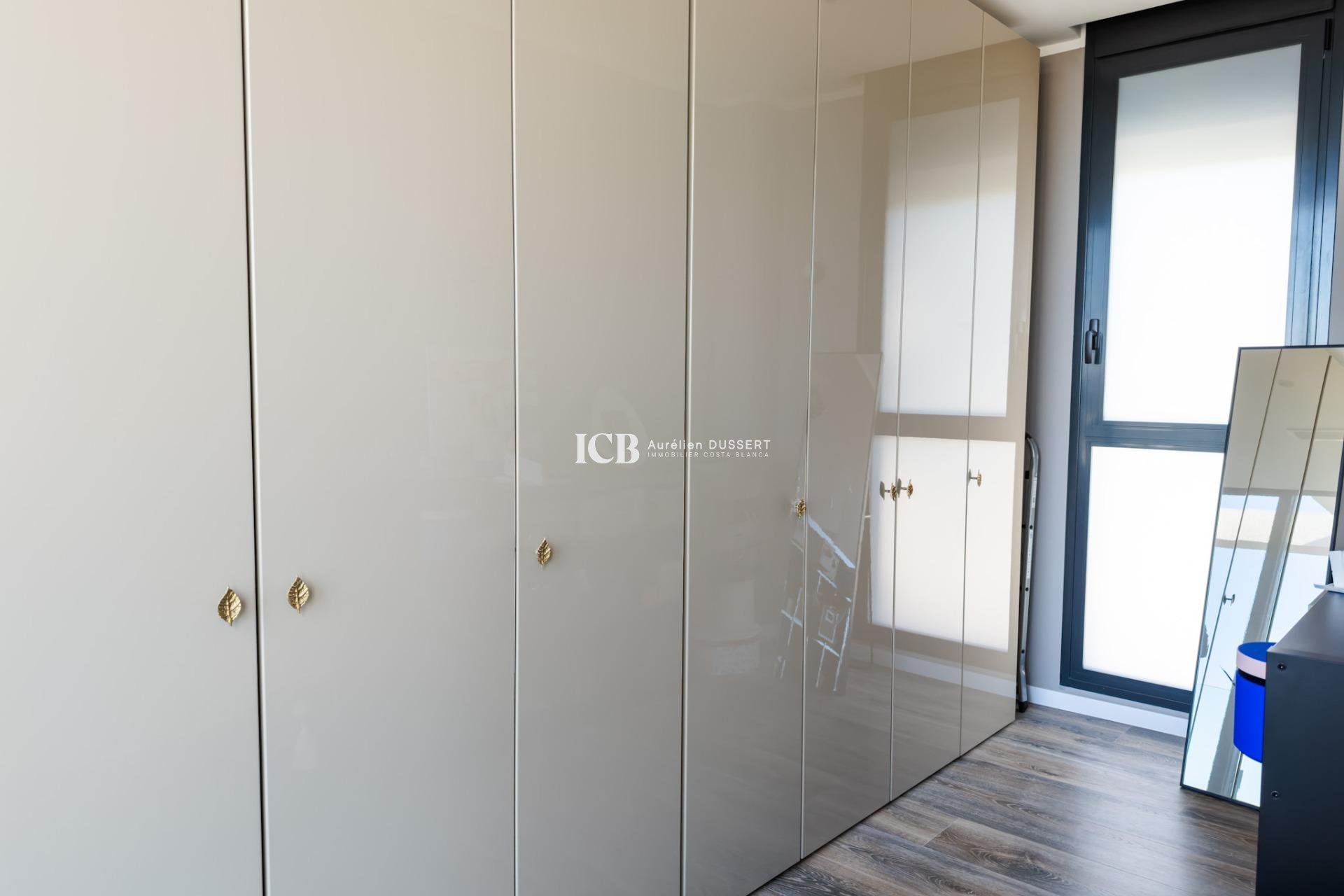 Revente - Villa -
Las Colinas Golf