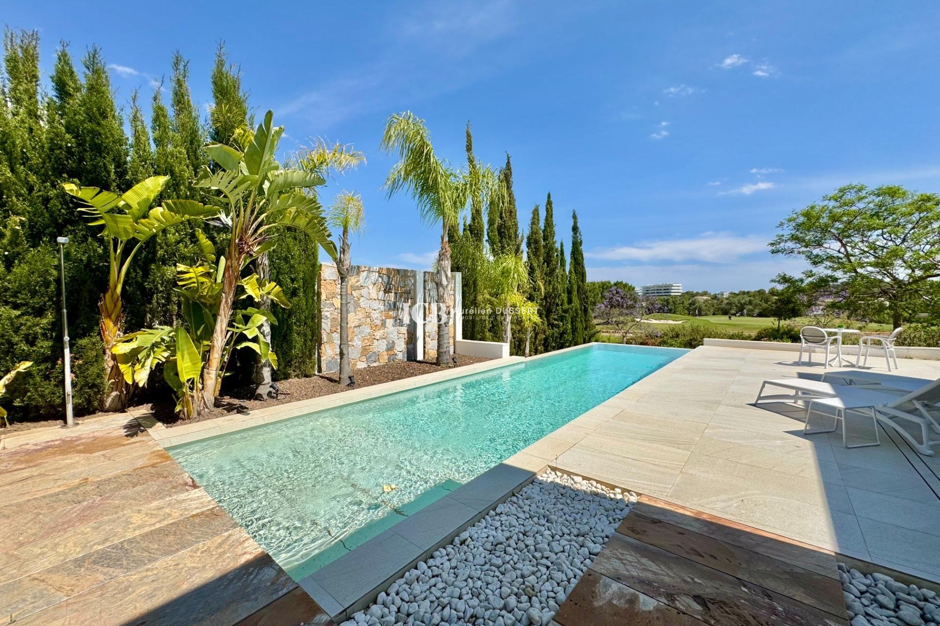 Revente - Villa -
Las Colinas Golf