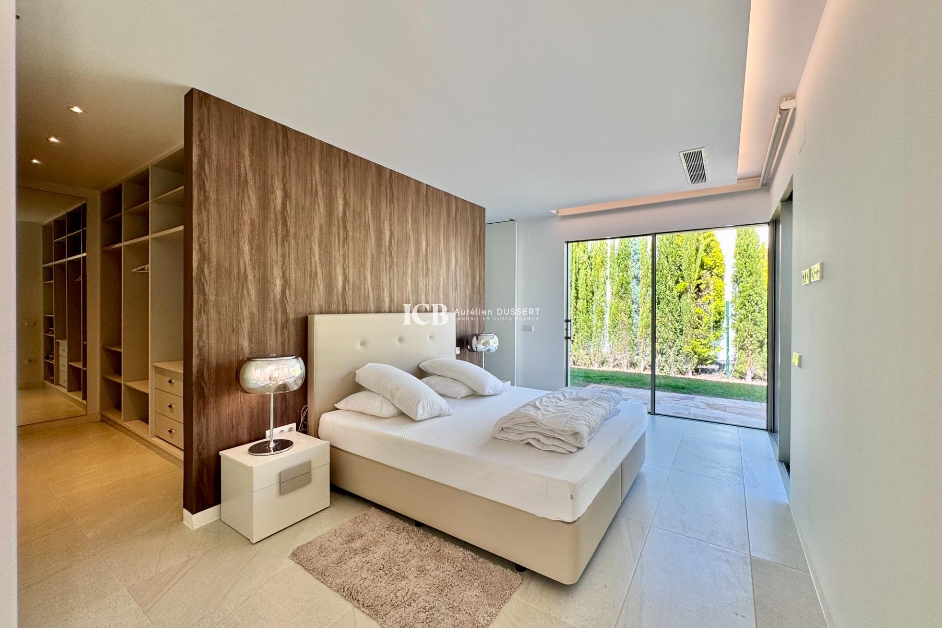 Revente - Villa -
Las Colinas Golf