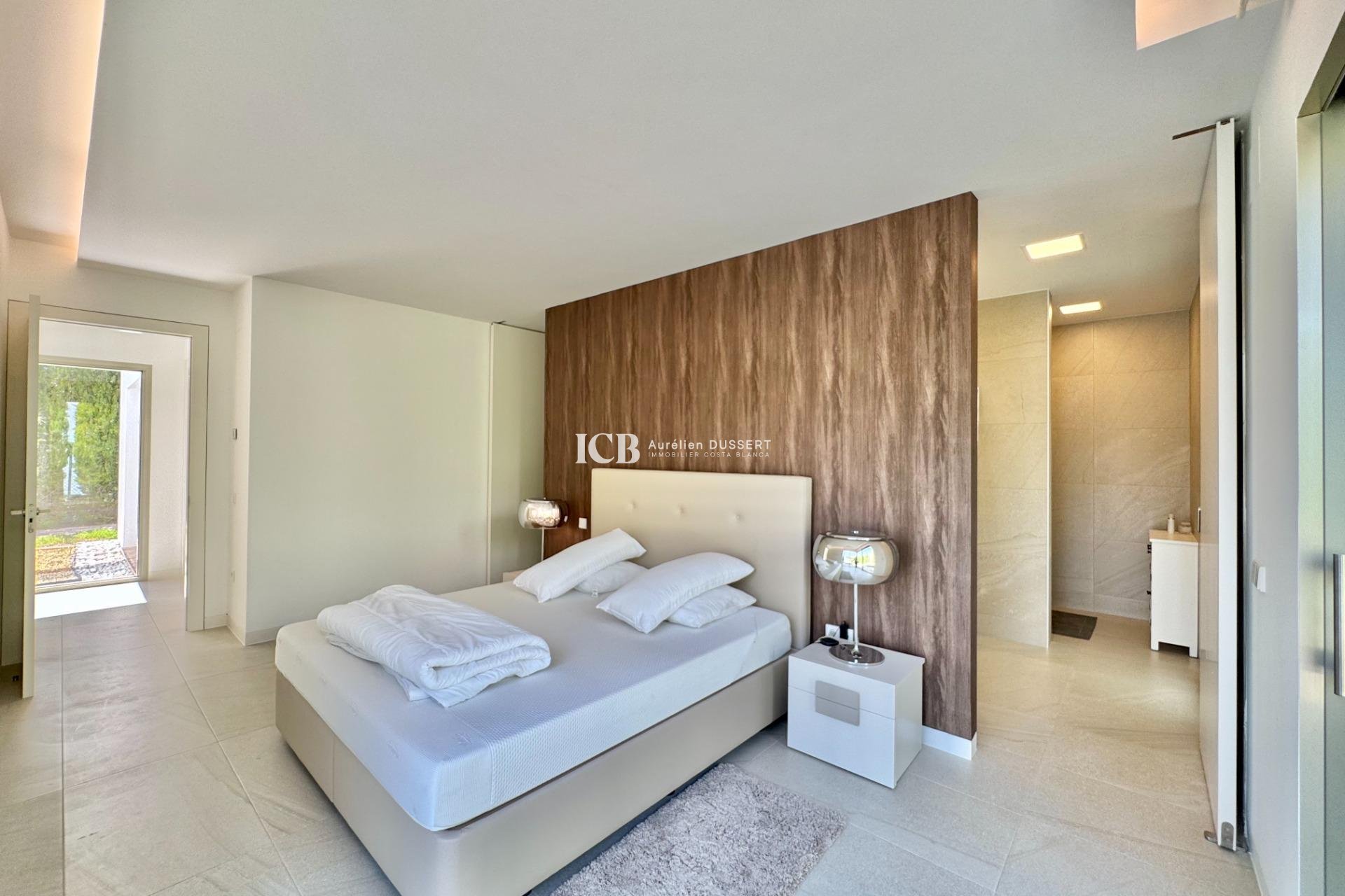 Revente - Villa -
Las Colinas Golf
