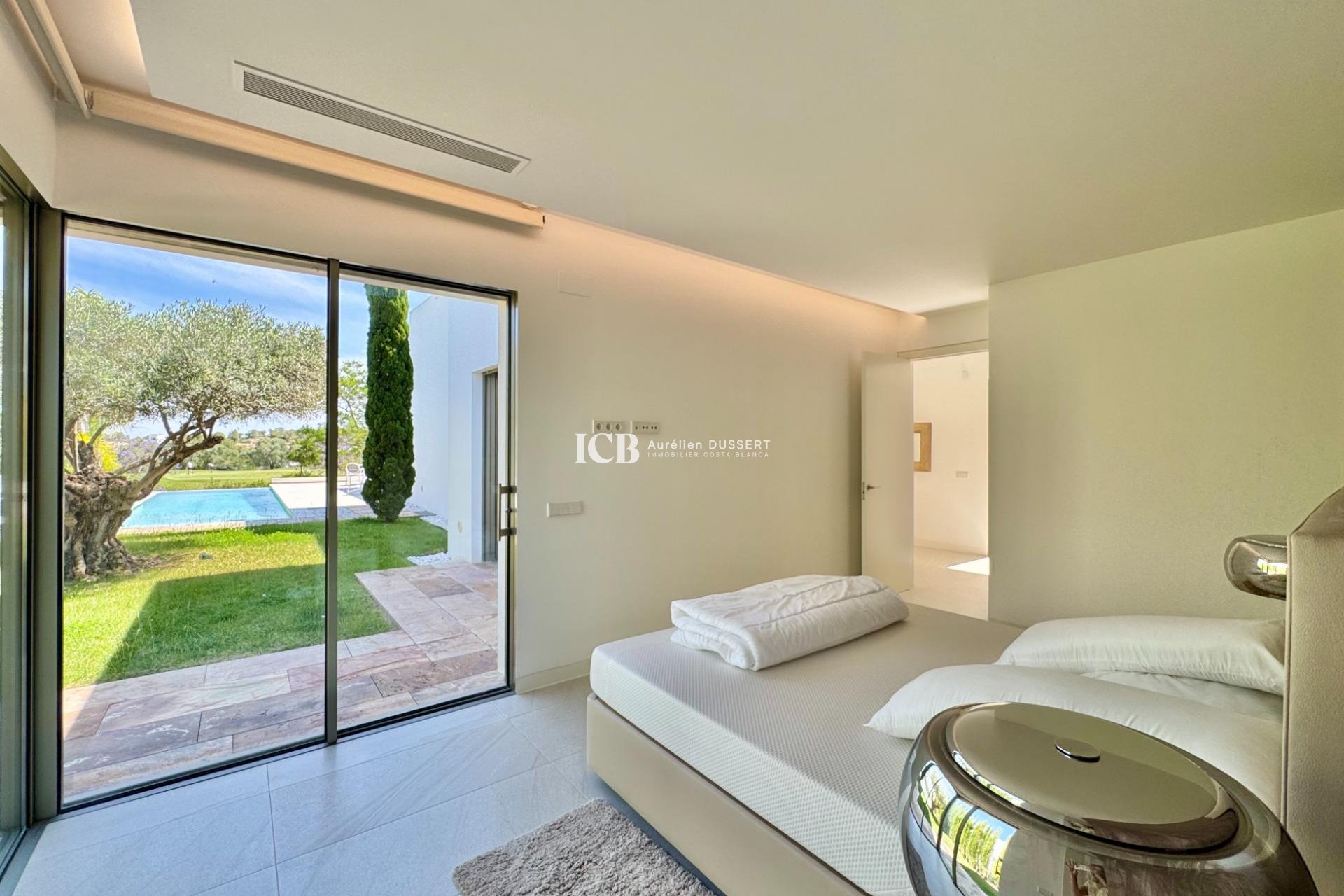 Revente - Villa -
Las Colinas Golf