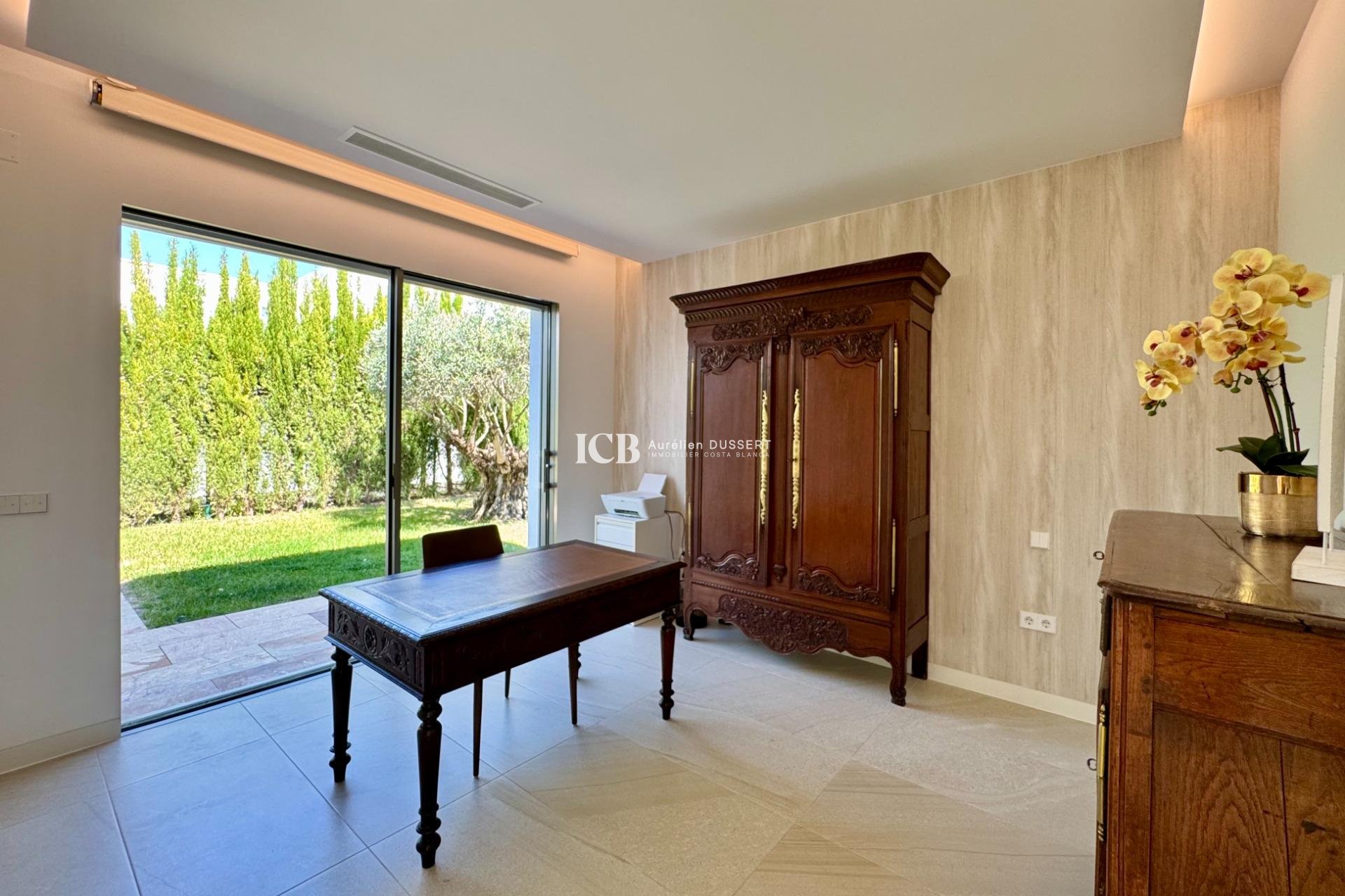 Revente - Villa -
Las Colinas Golf
