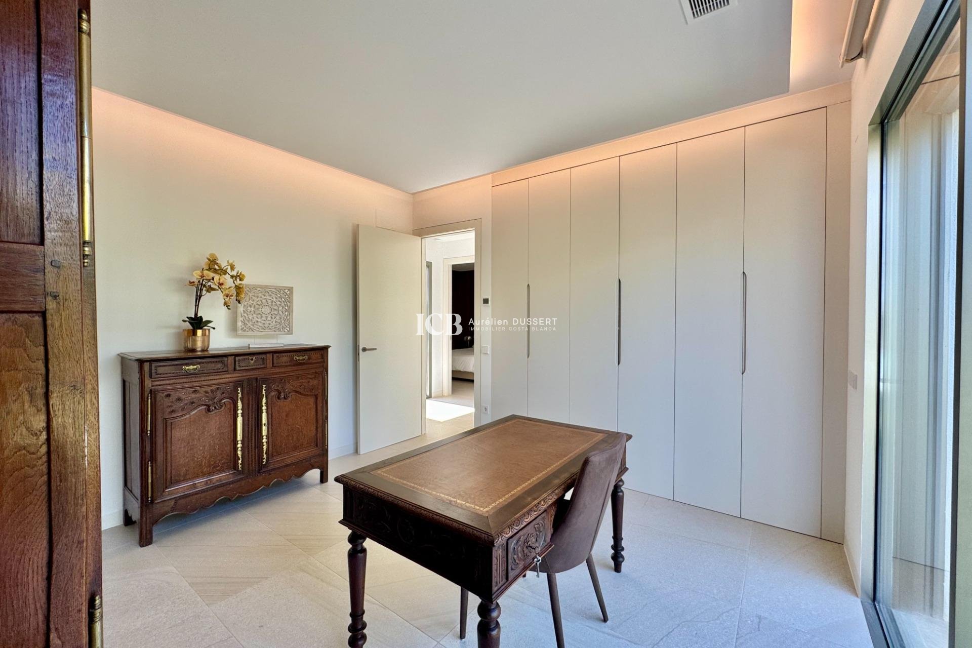 Revente - Villa -
Las Colinas Golf