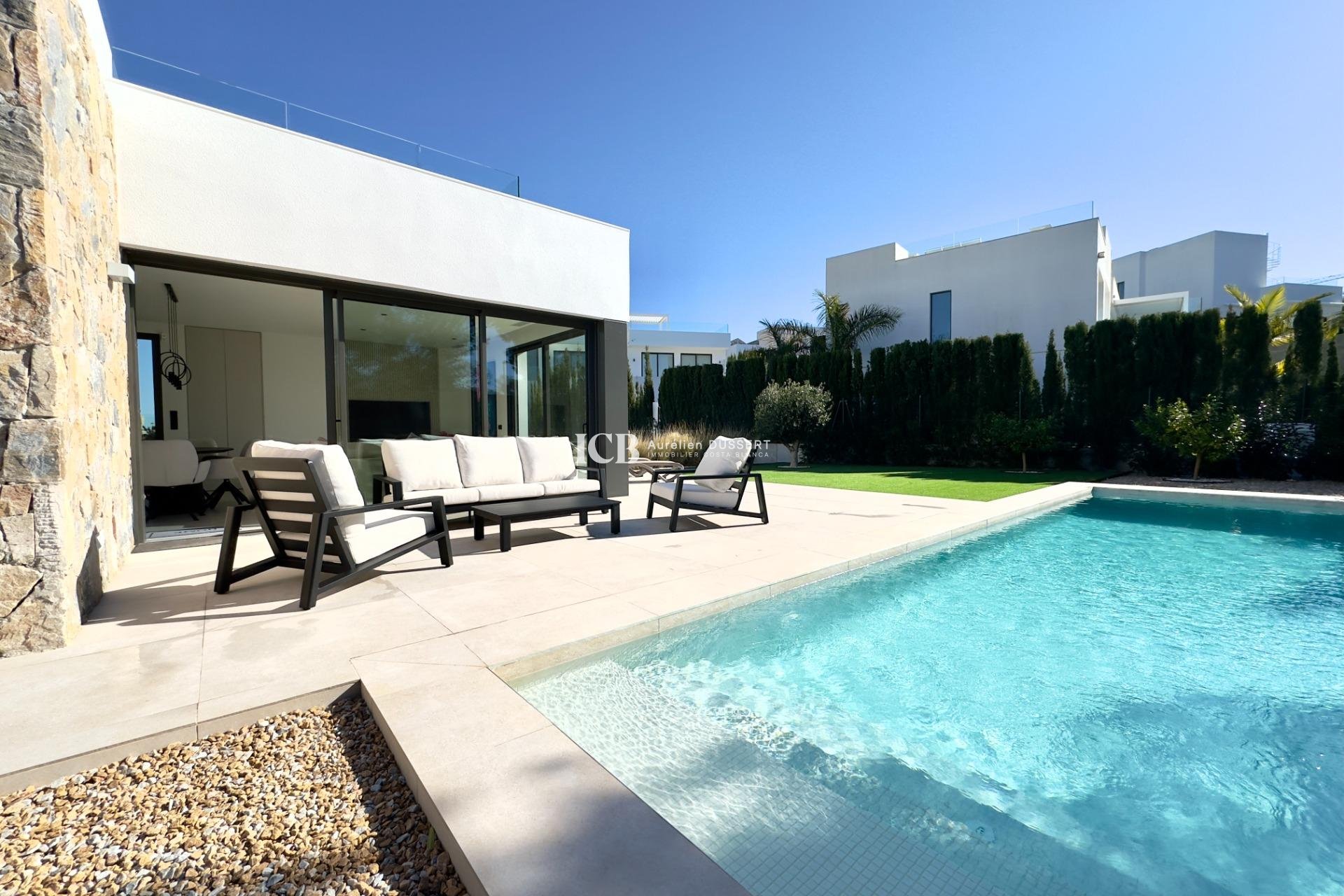 Revente - Villa -
Las Colinas Golf
