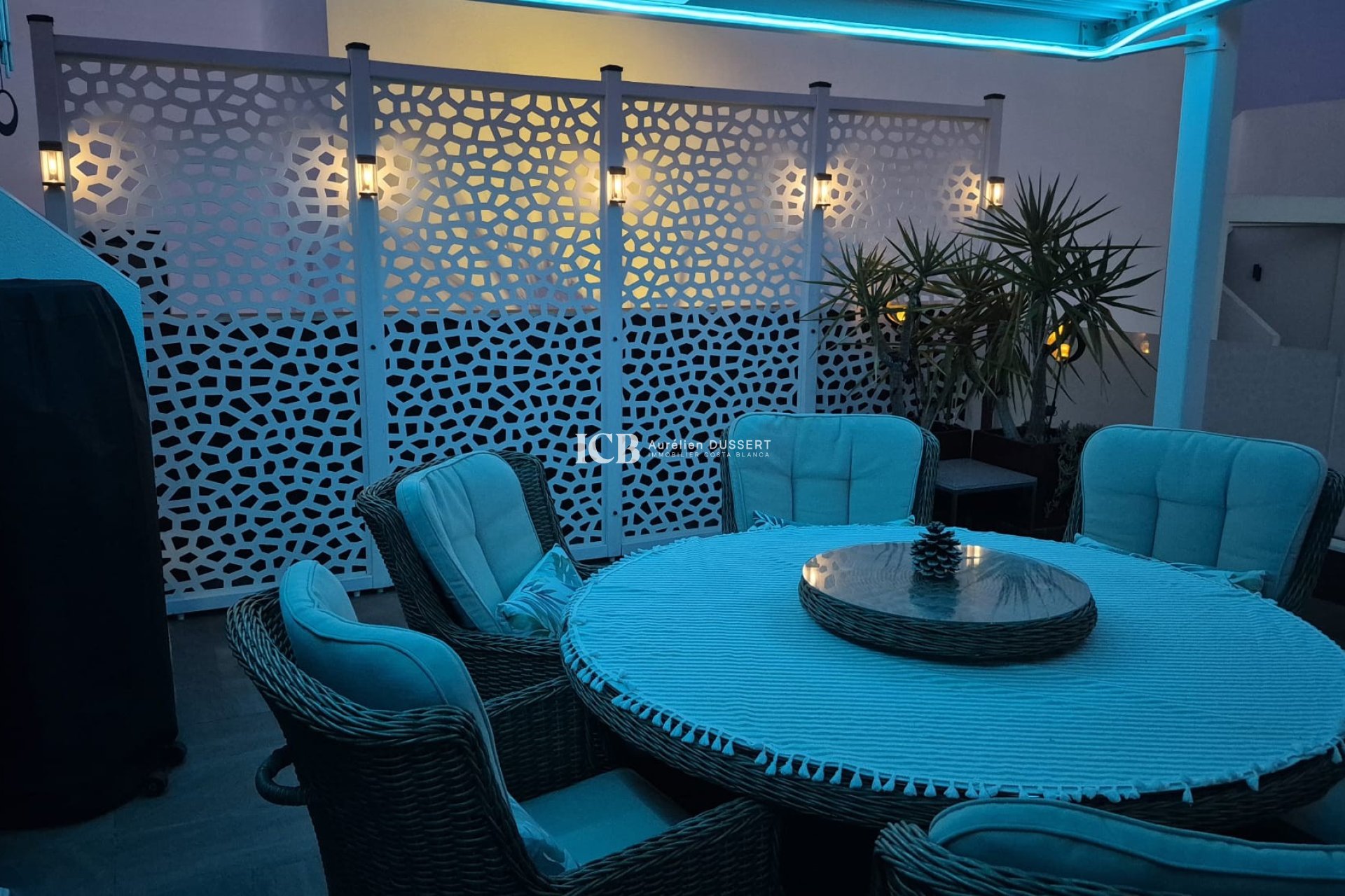Revente - Villa -
Los Montesinos - La Herrada