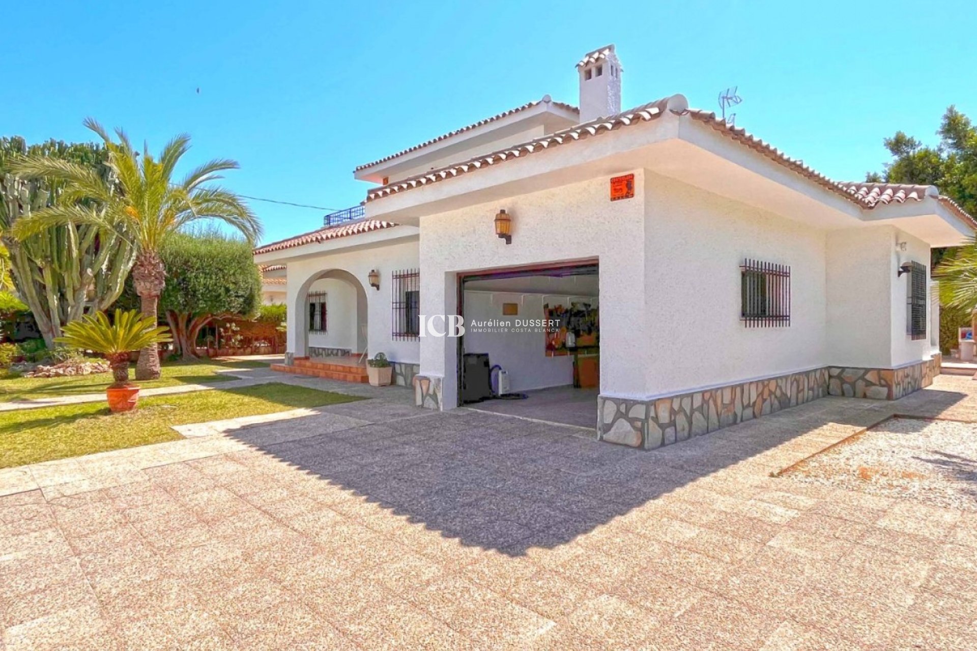 Revente - Villa -
Orihuela Costa - Cabo Roig