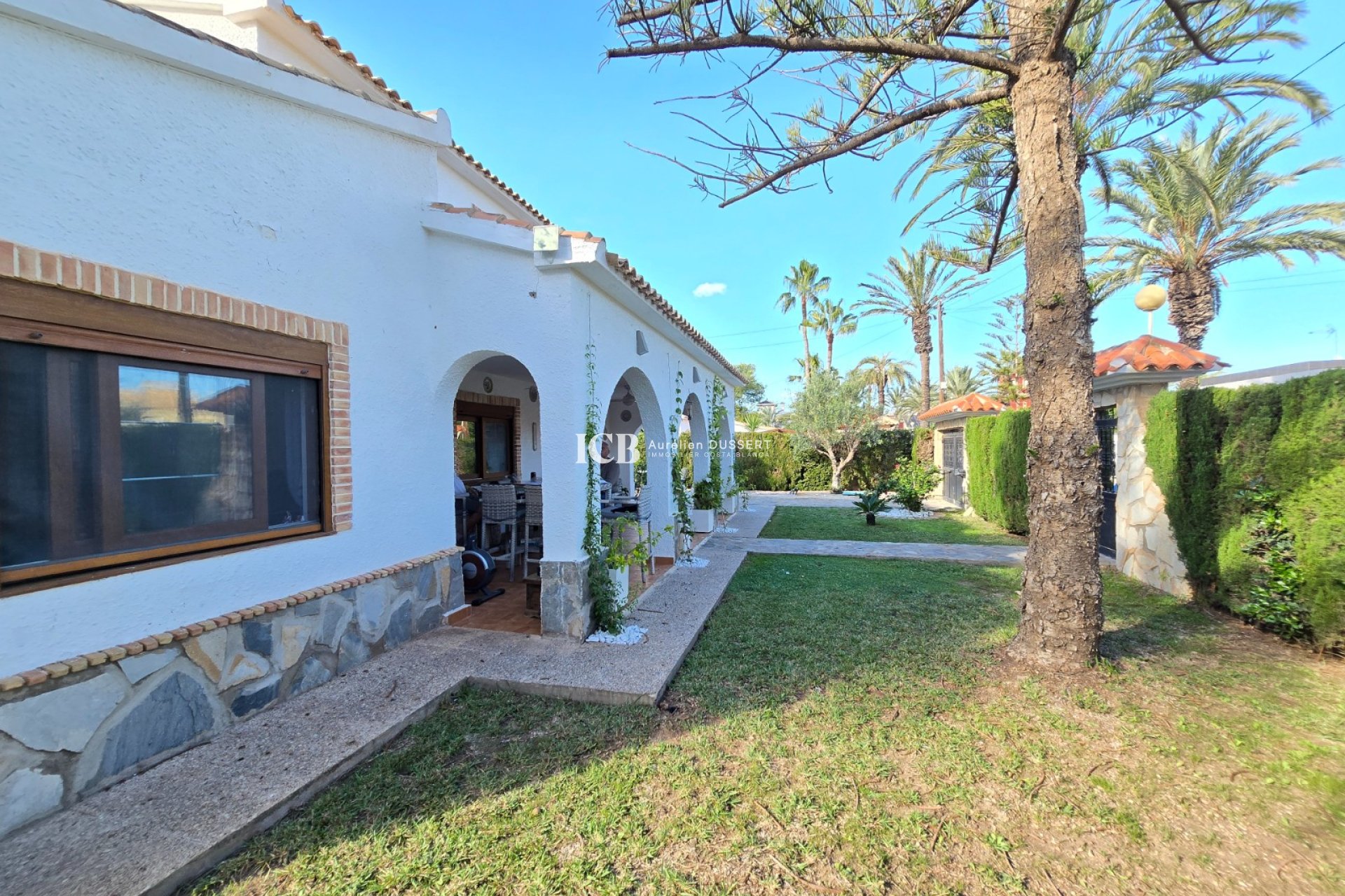 Revente - Villa * -
Orihuela Costa - Cabo Roig *