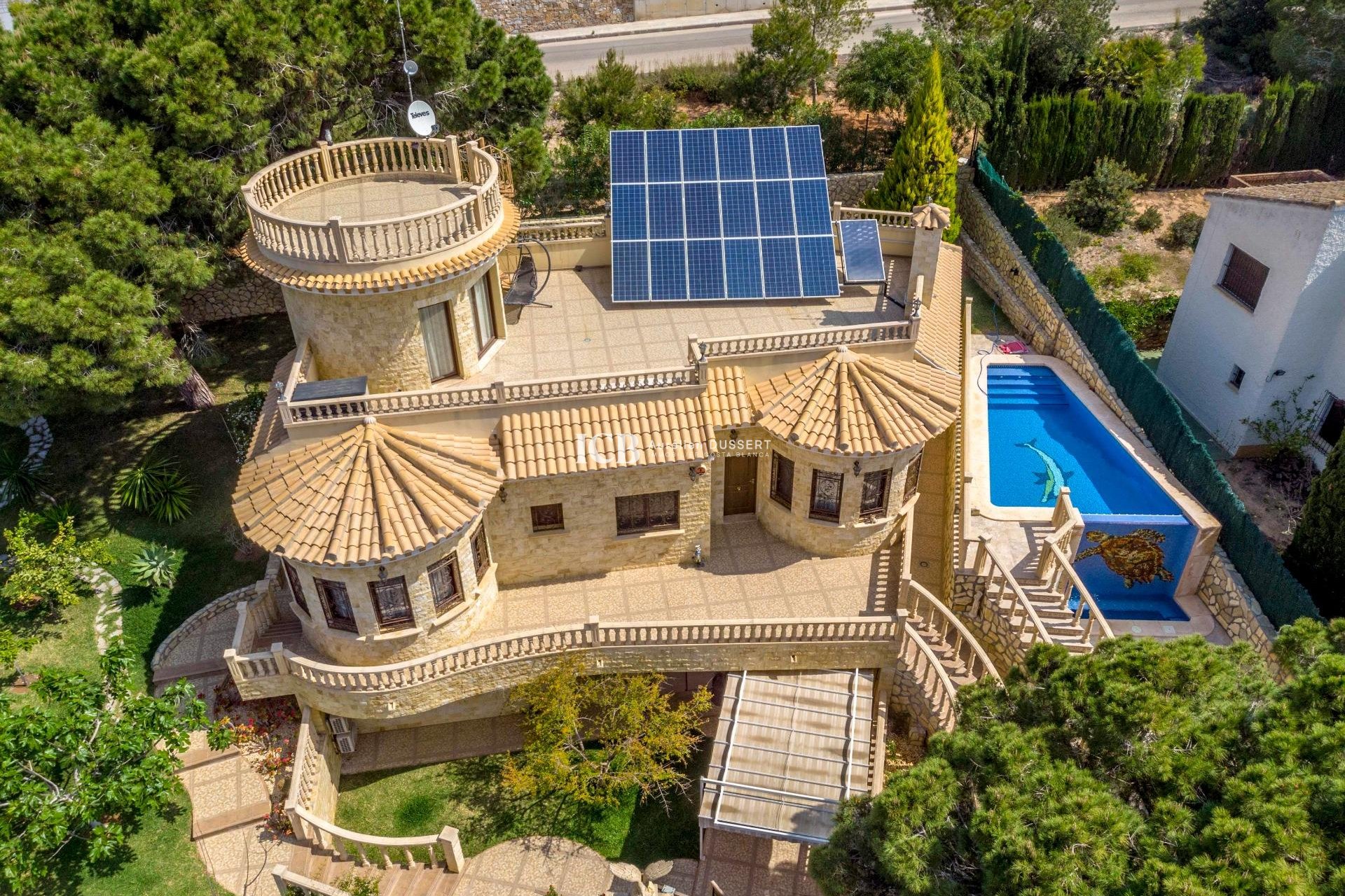 Revente - Villa -
Orihuela Costa - Campoamor