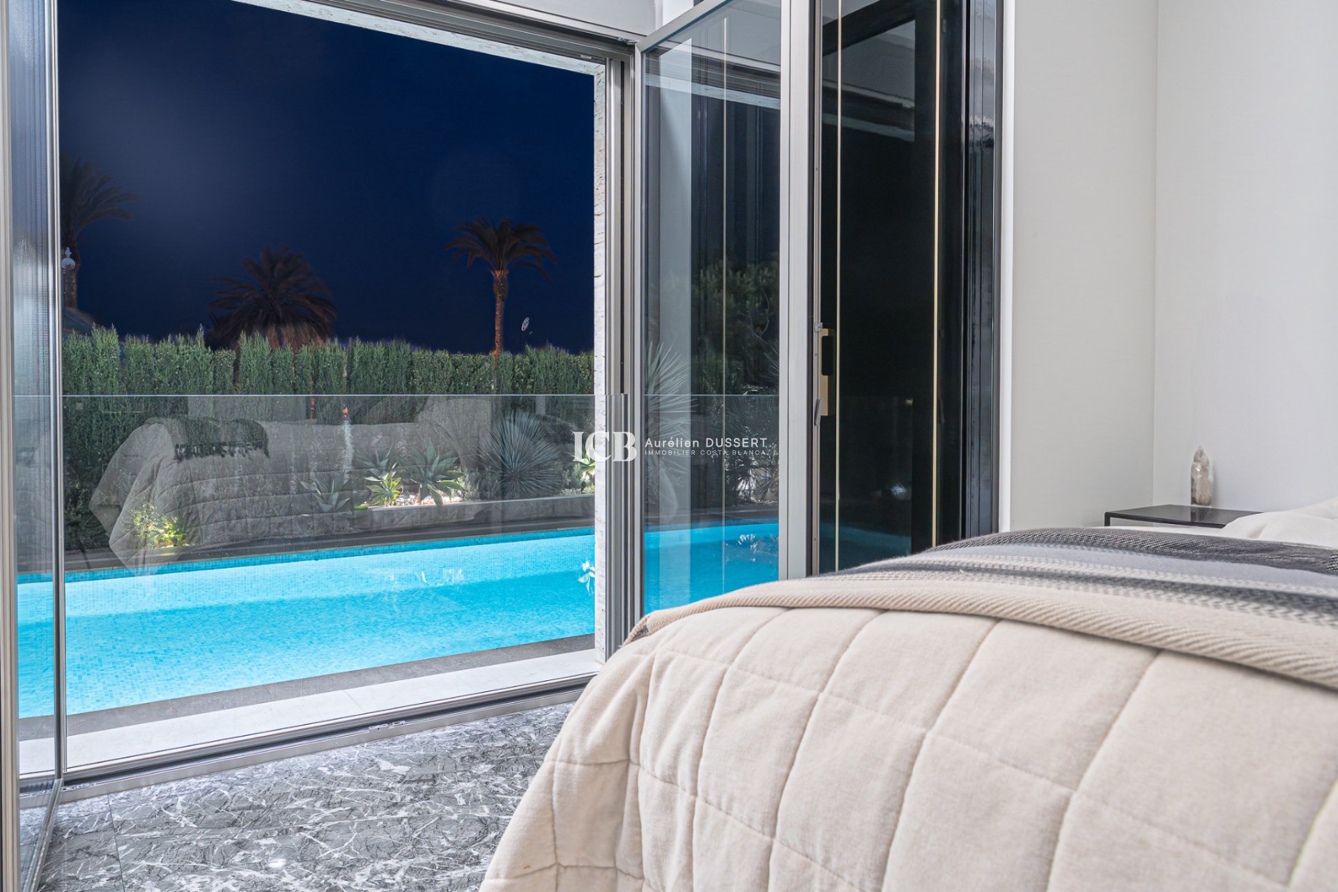 Revente - Villa -
Orihuela Costa - La Zenia