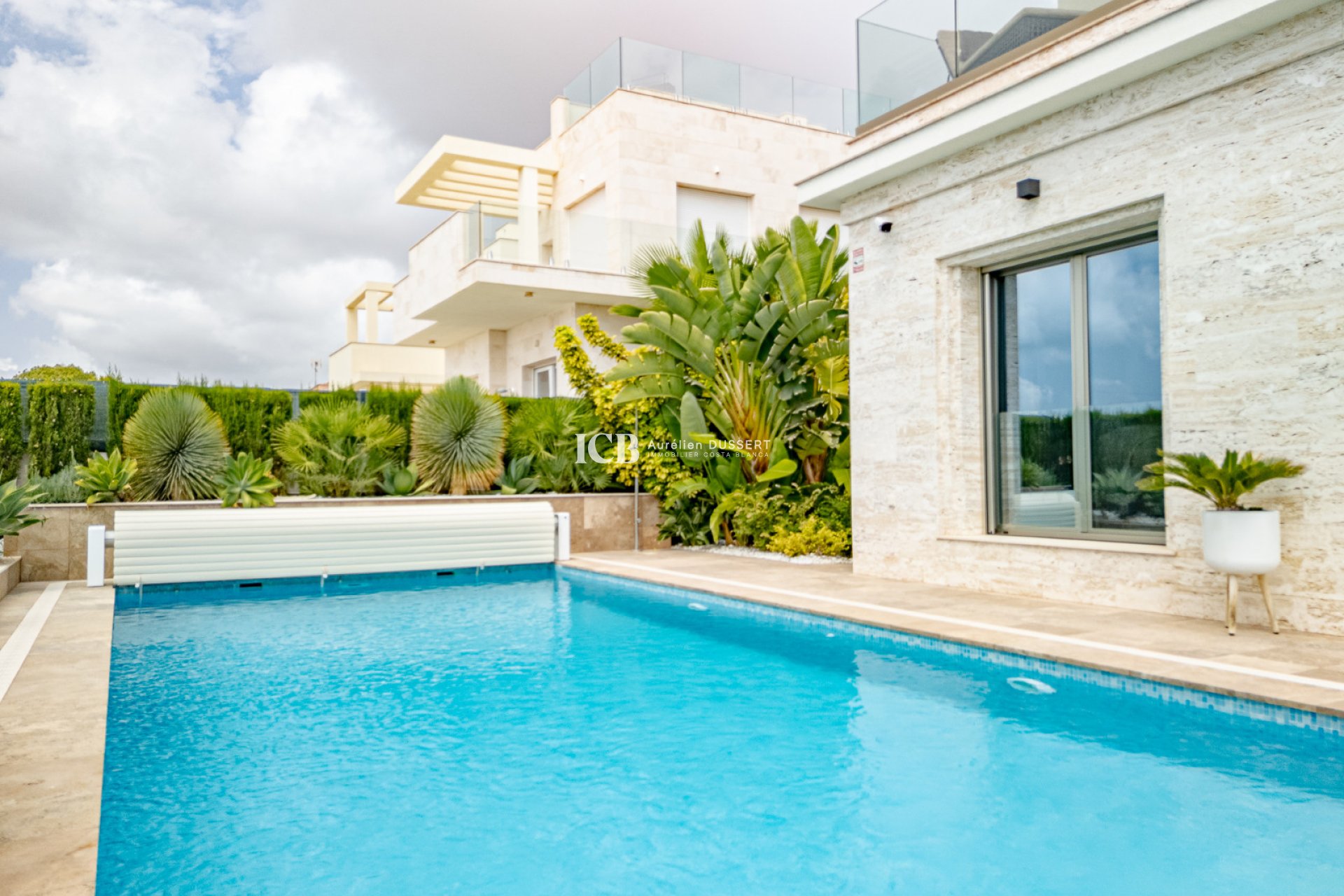 Revente - Villa -
Orihuela Costa - La Zenia