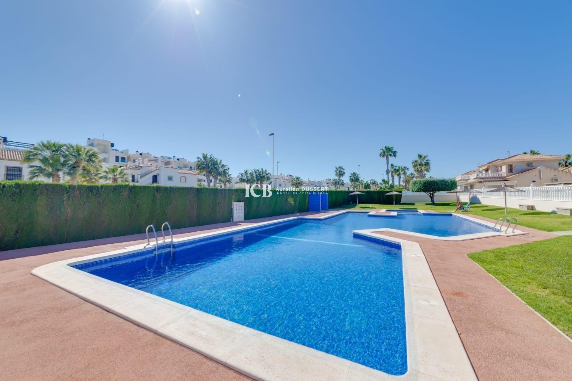 Revente - Villa -
Orihuela Costa - Los Dolses