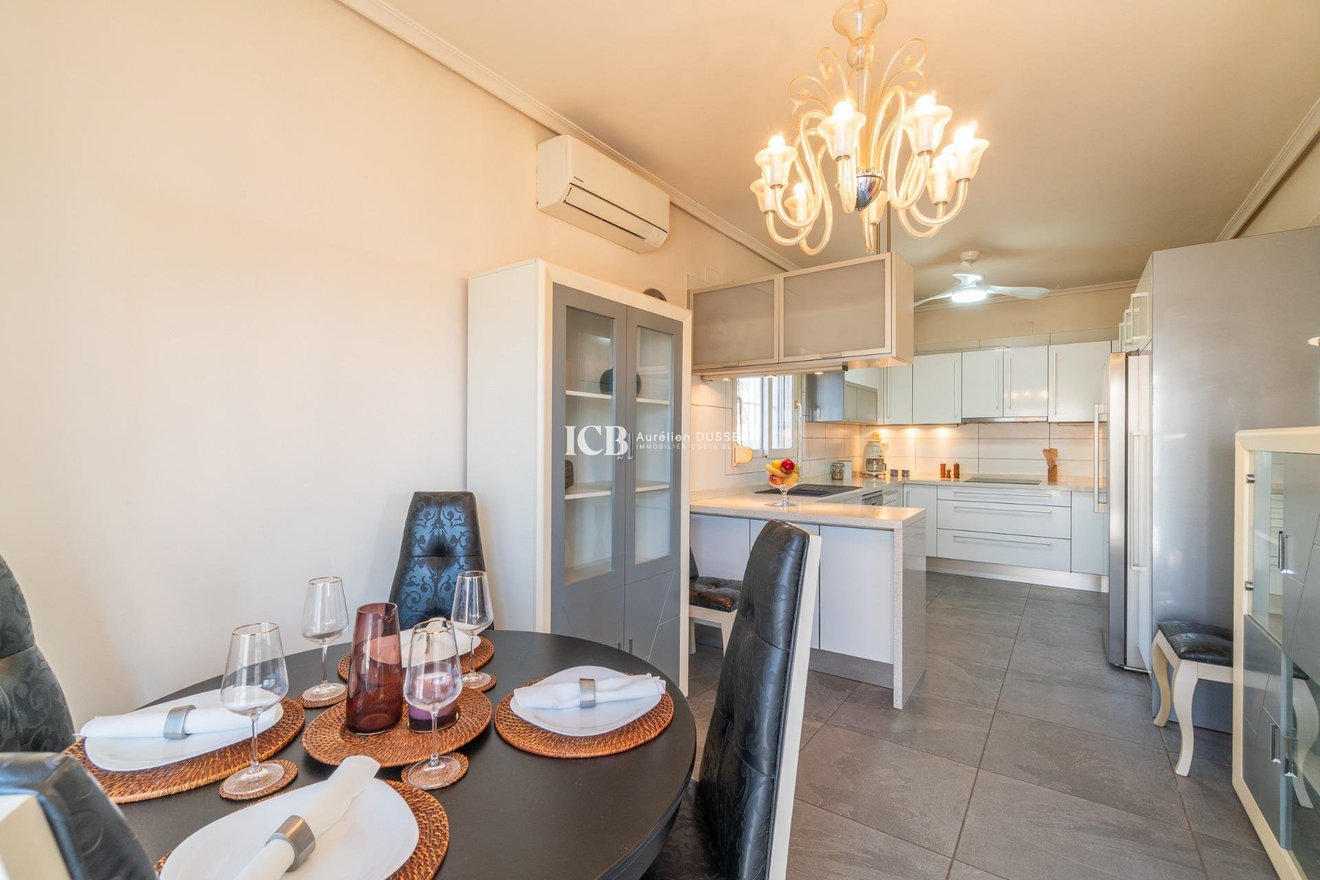 Revente - Villa -
Orihuela Costa - Playa Flamenca