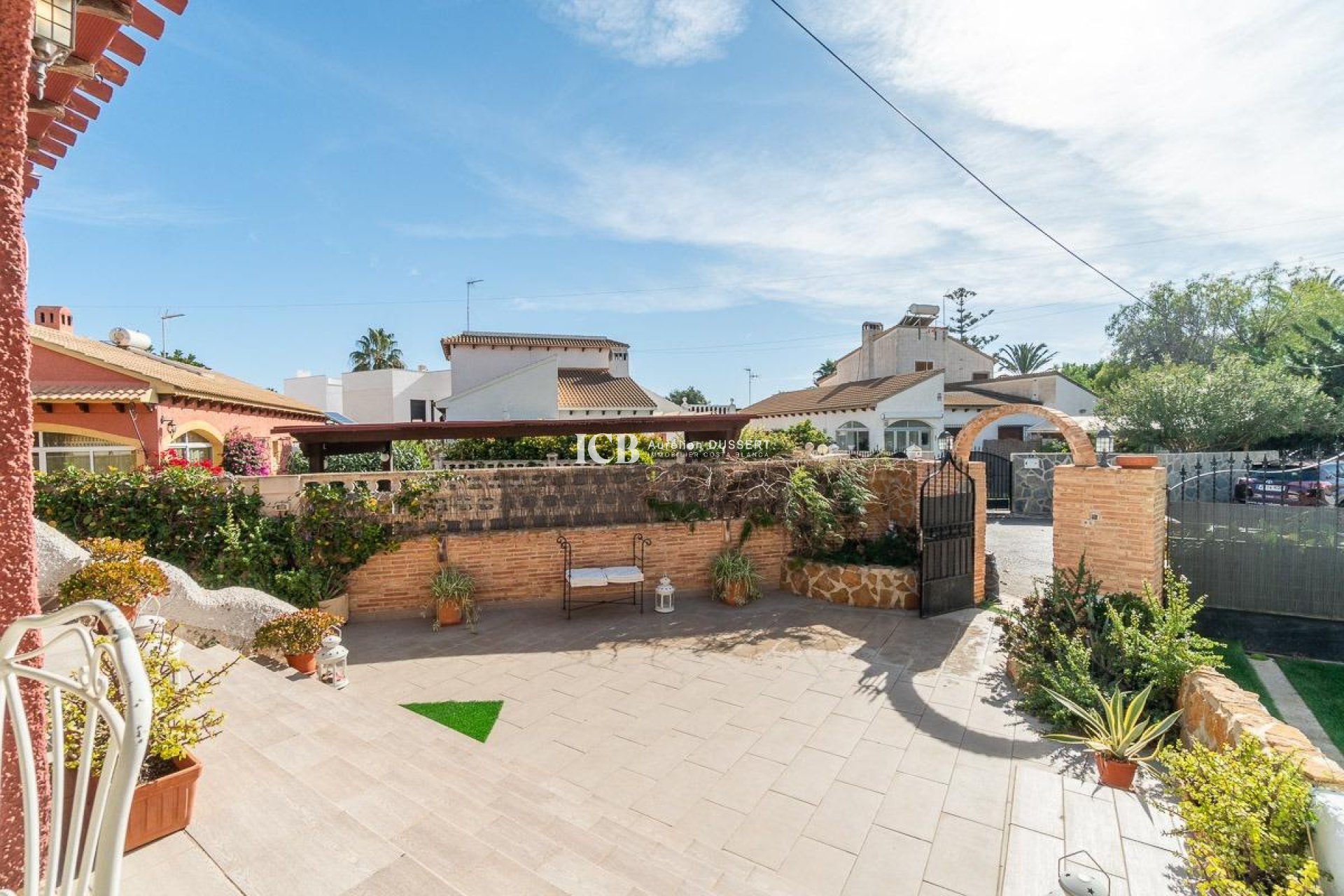 Revente - Villa -
Orihuela Costa - Punta Prima