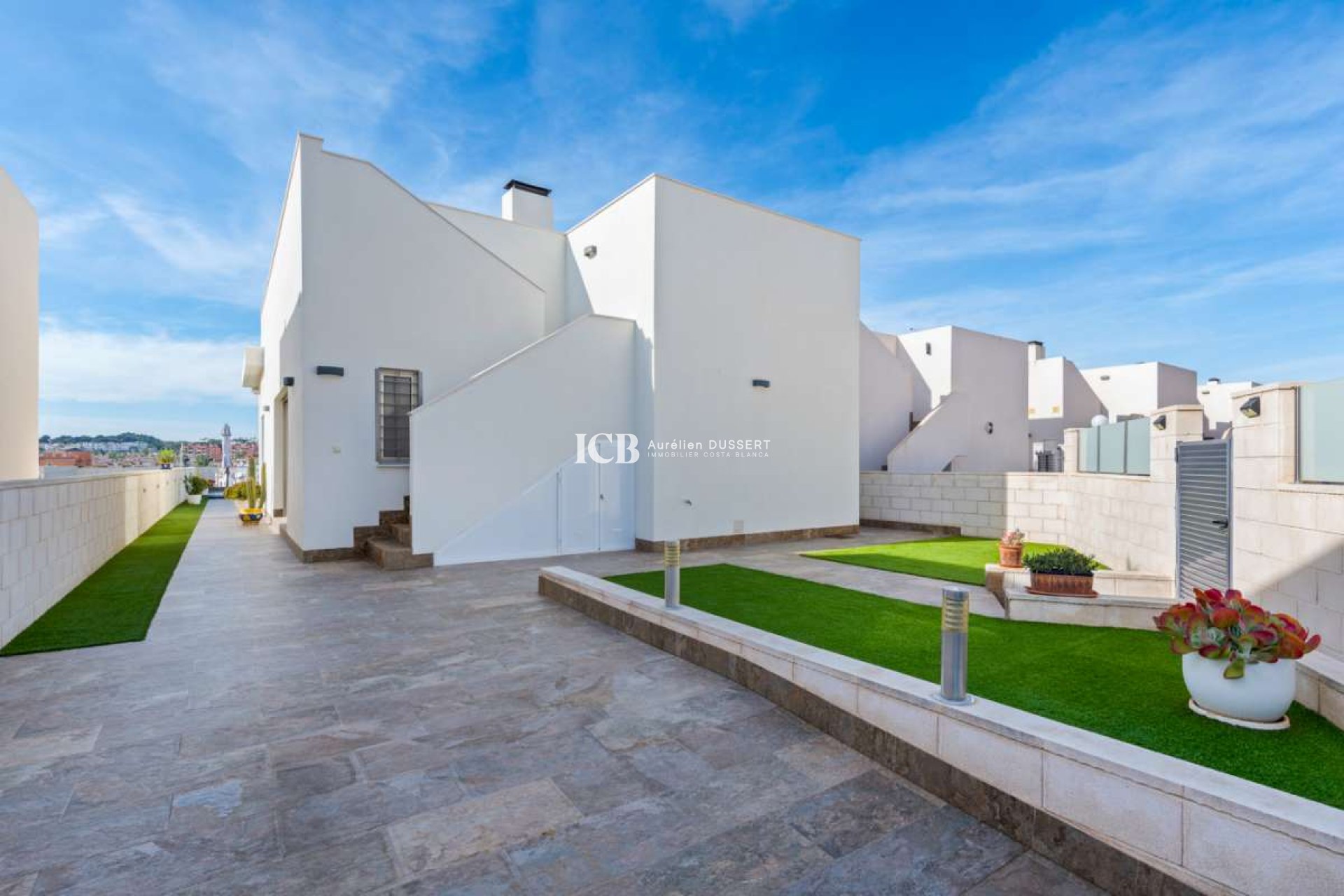 Revente - Villa -
Orihuela Costa - Villamartín