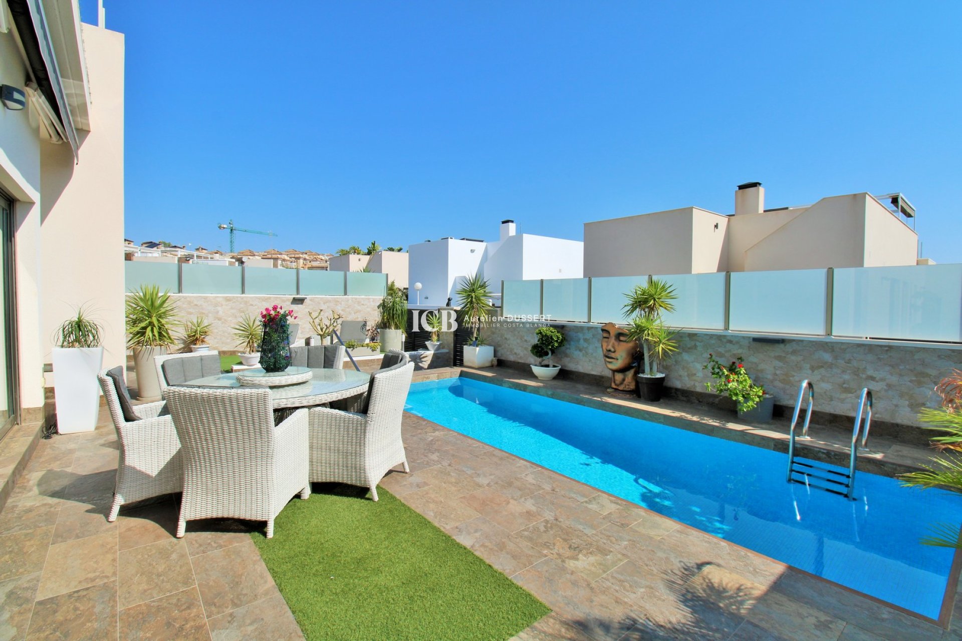 Revente - Villa -
Orihuela Costa - Villamartín
