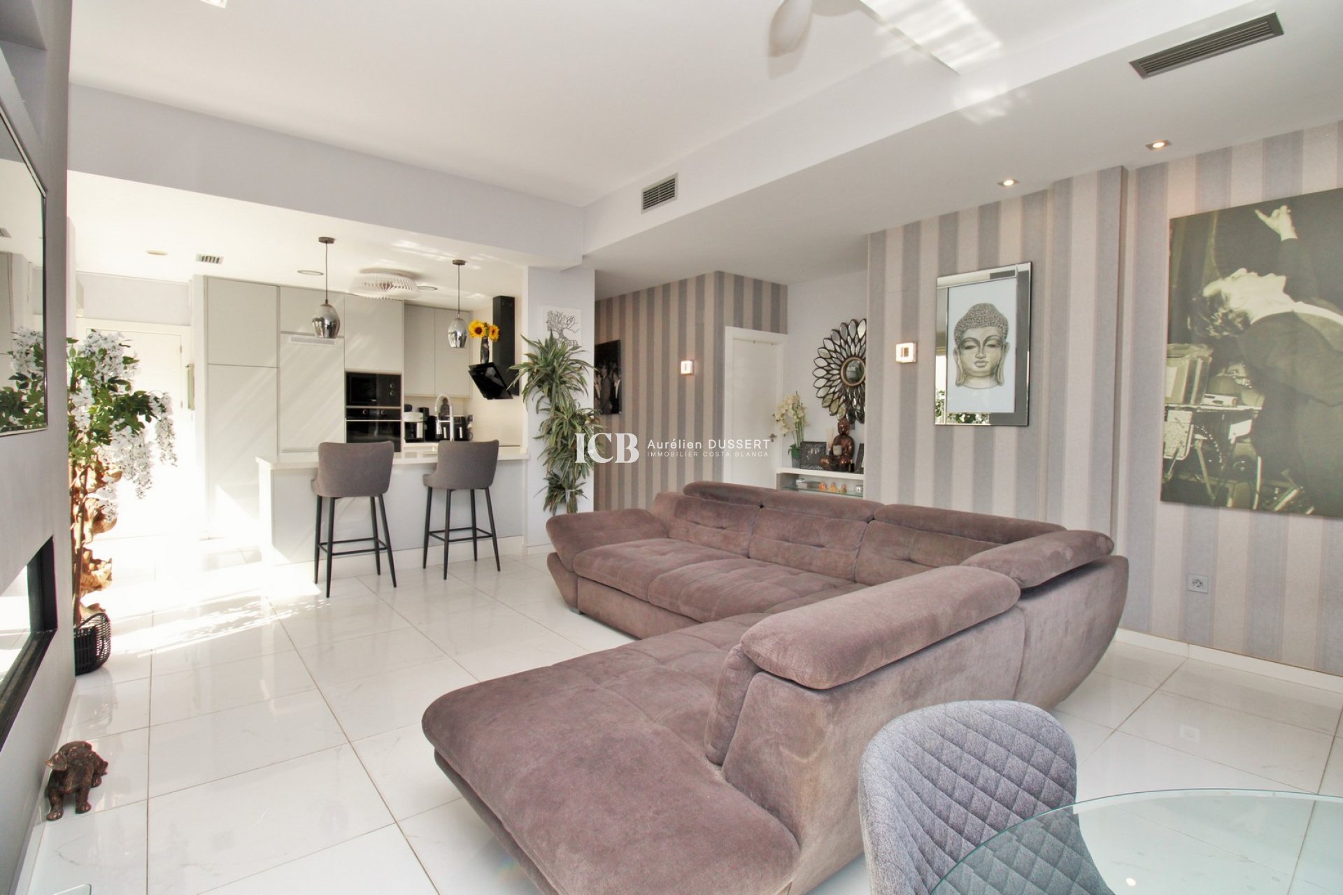 Revente - Villa -
Orihuela Costa - Villamartín