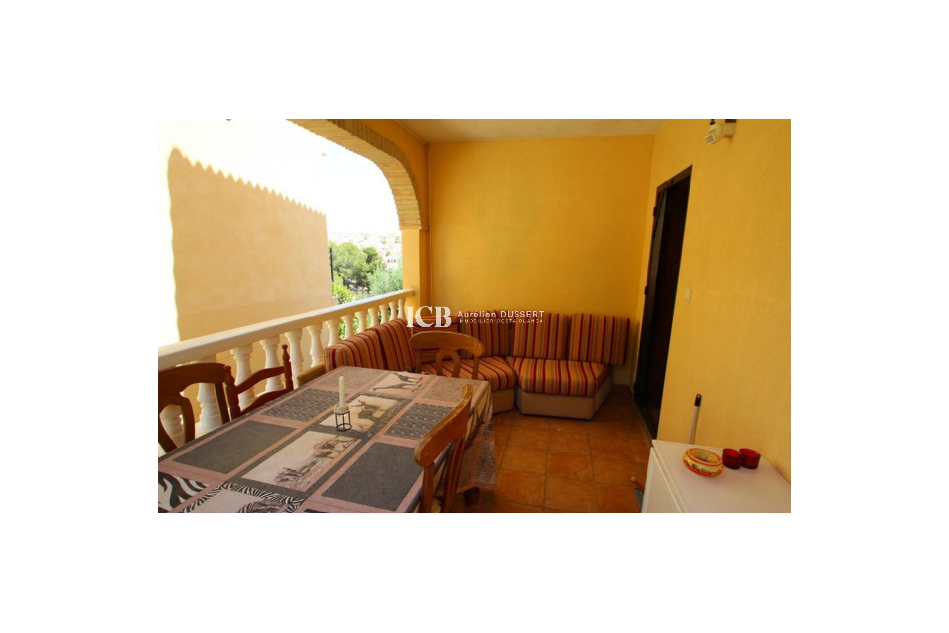 Revente - Villa -
Orihuela Costa - Villamartín