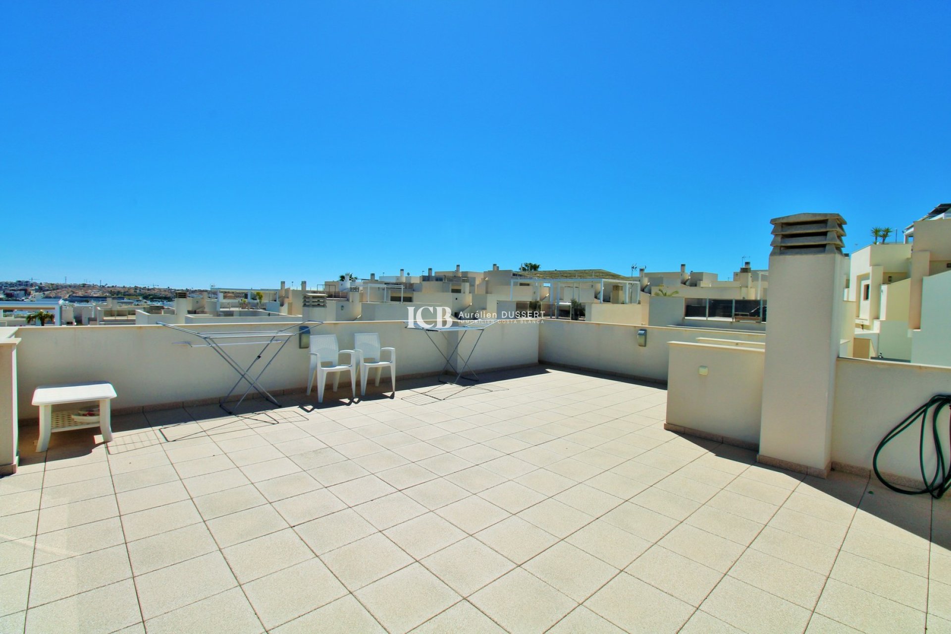 Revente - Villa -
Orihuela Costa - Villamartín