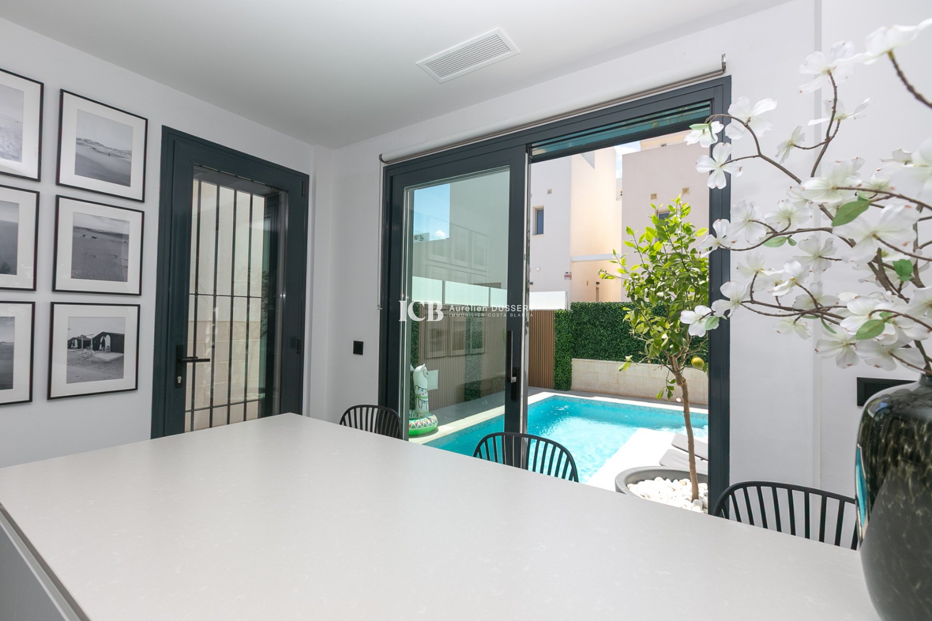 Revente - Villa -
Orihuela Costa - Villamartín