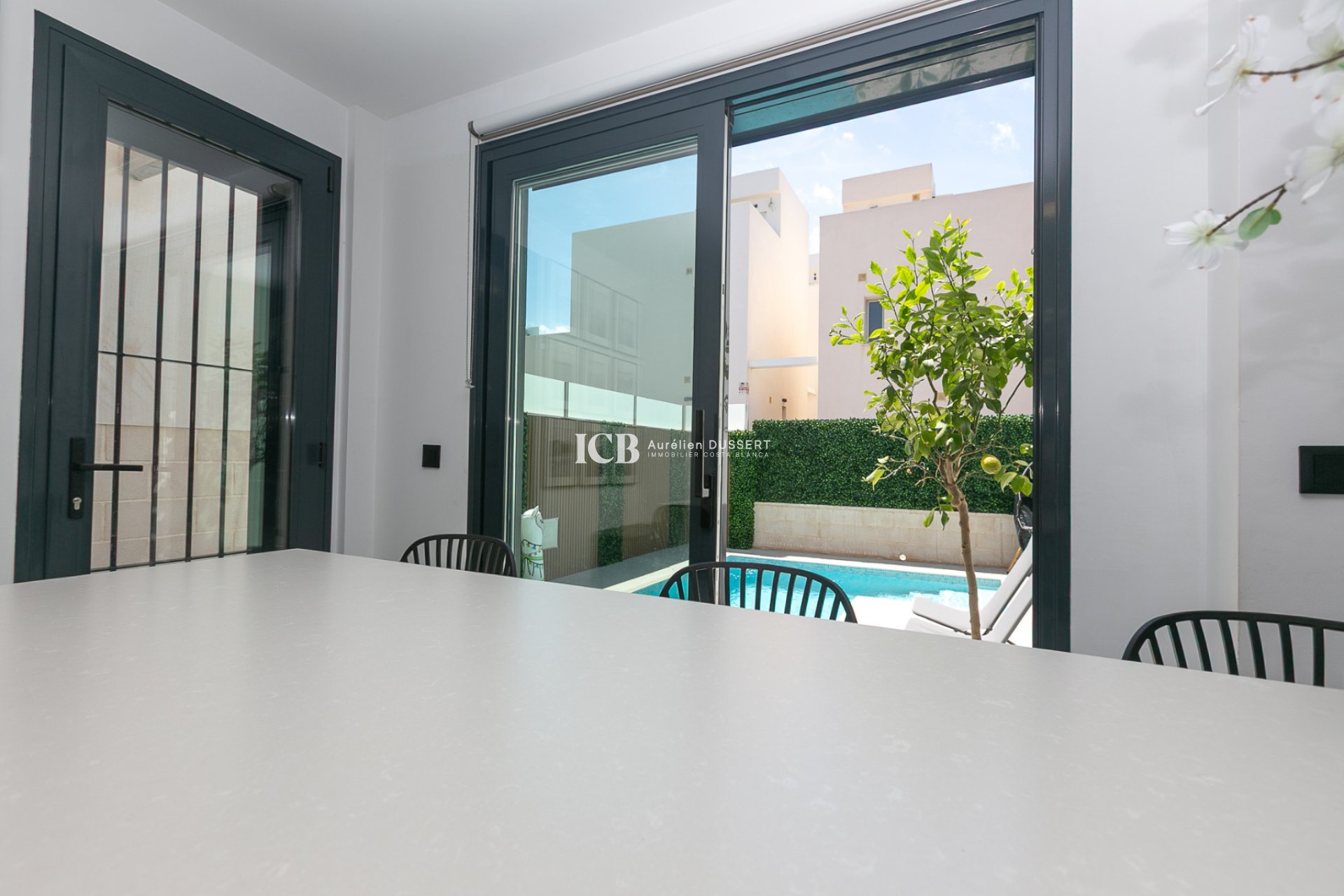 Revente - Villa -
Orihuela Costa - Villamartín