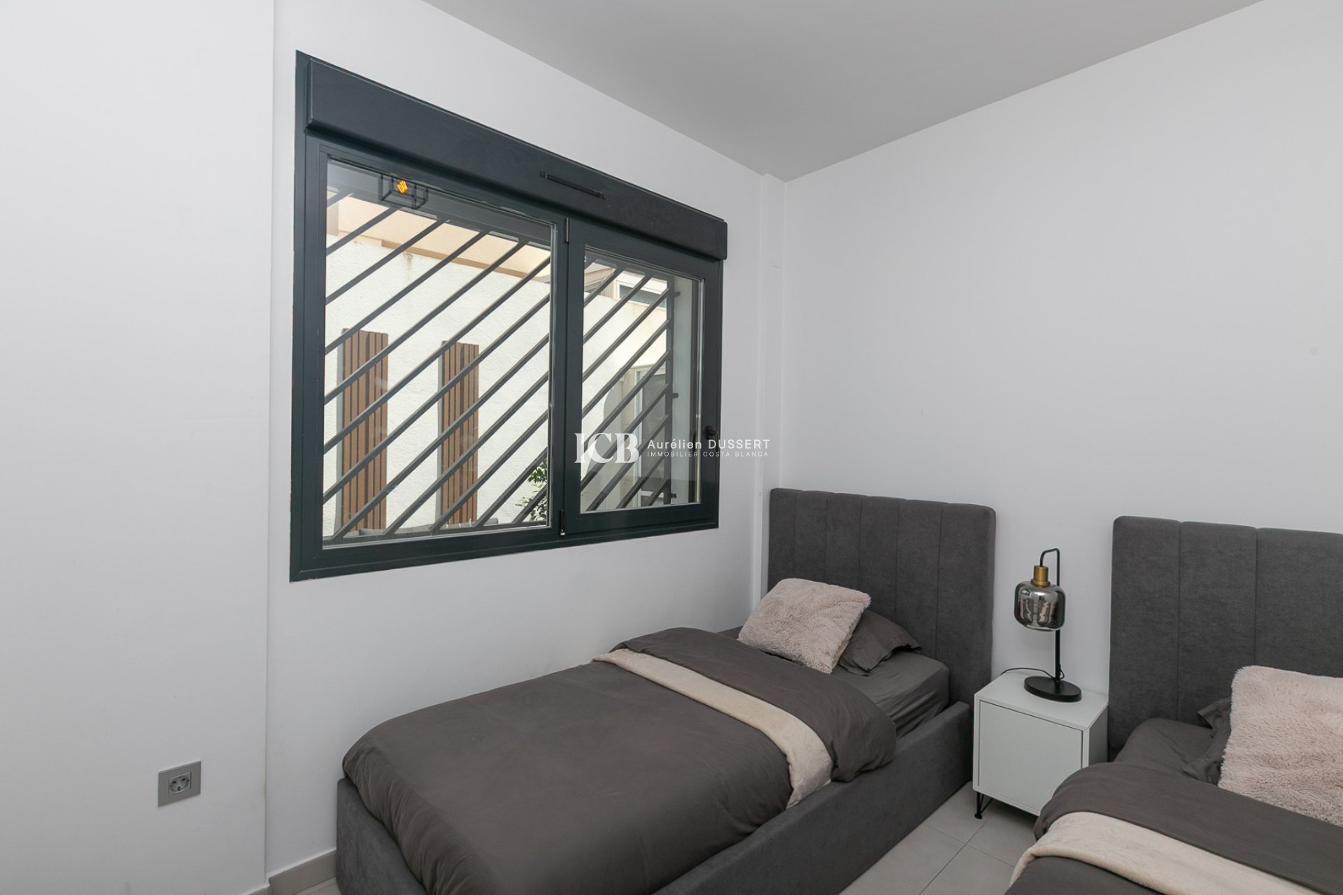 Revente - Villa -
Orihuela Costa - Villamartín