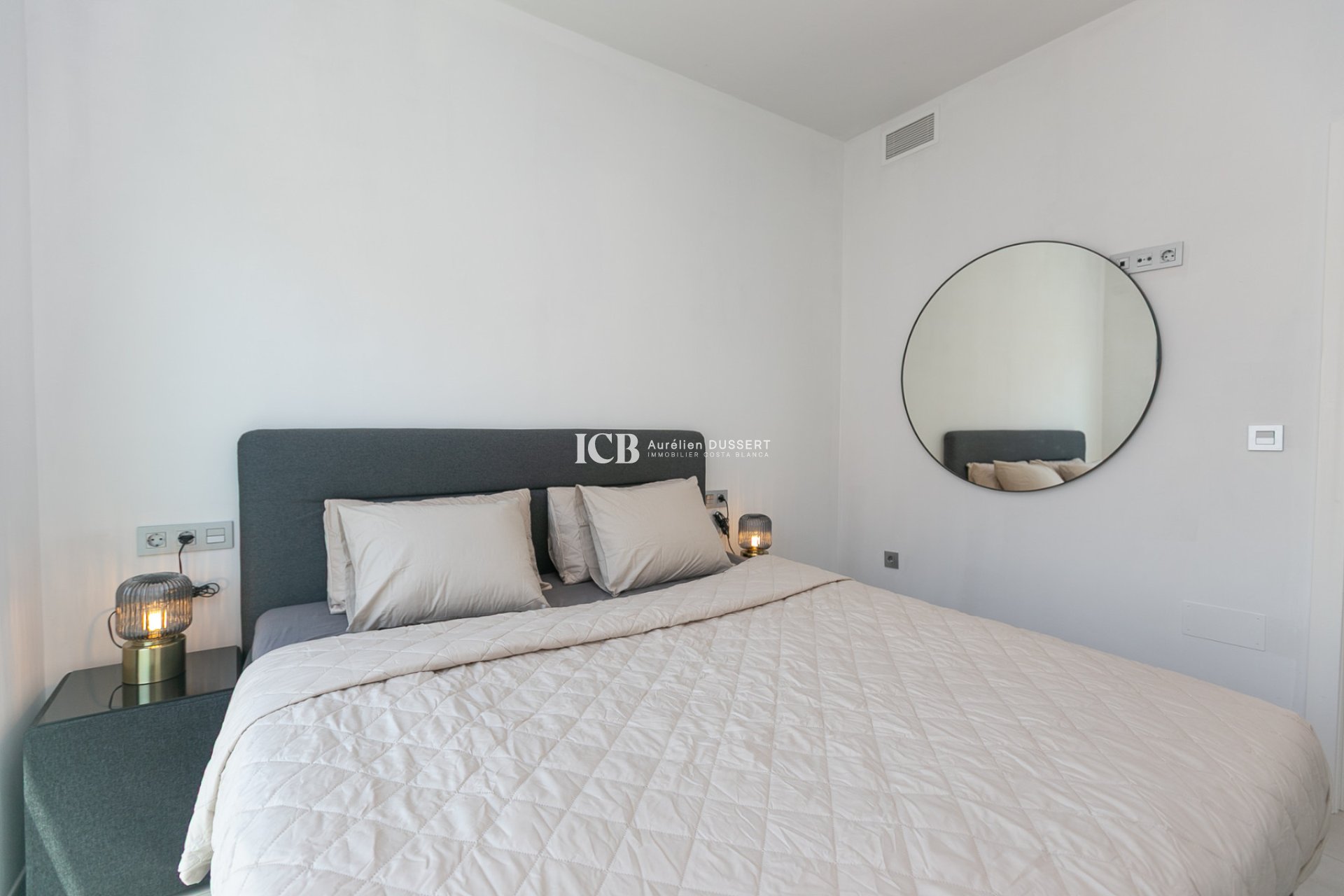 Revente - Villa -
Orihuela Costa - Villamartín