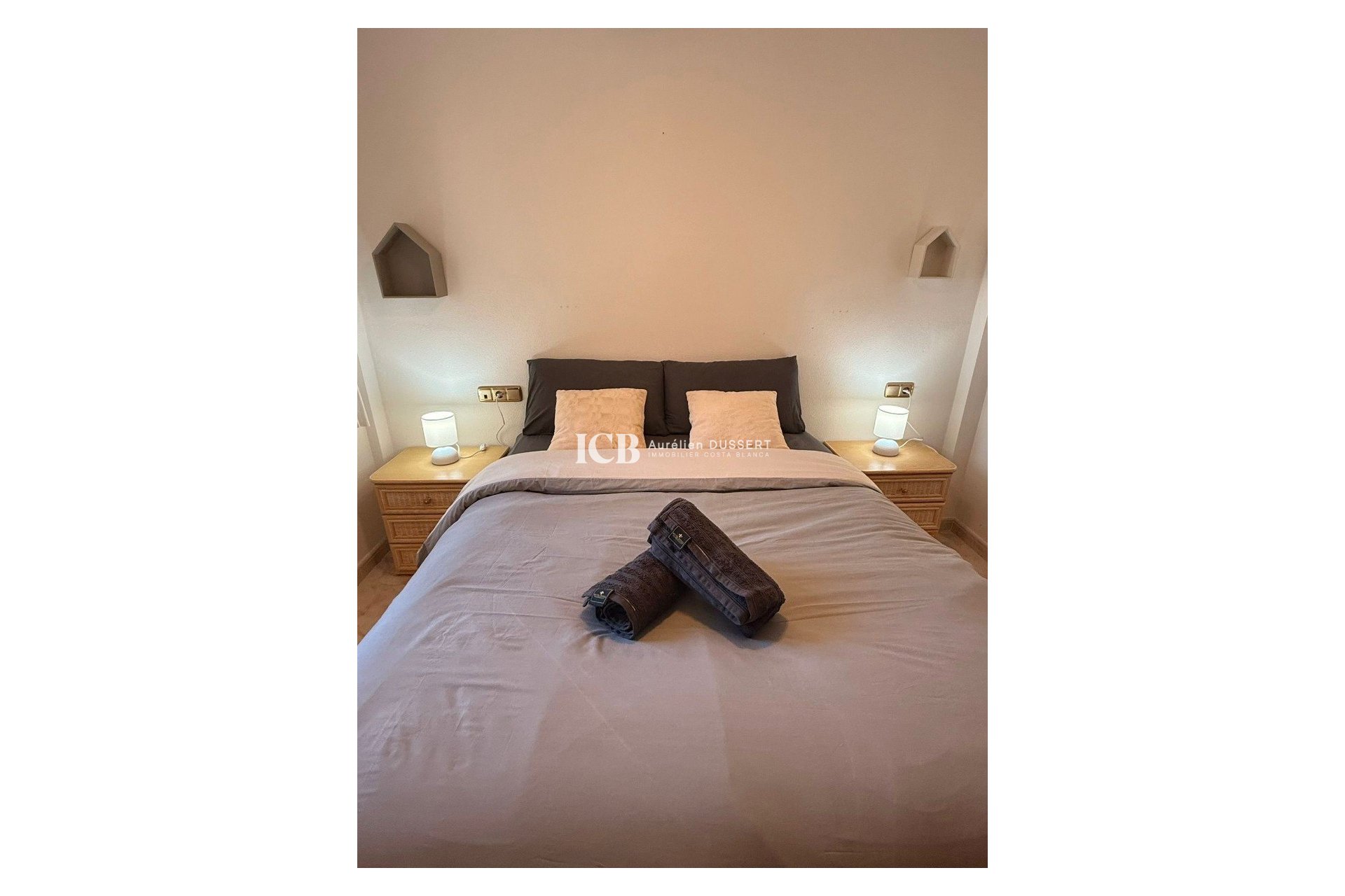 Revente - Villa -
Orihuela Costa - Villamartín