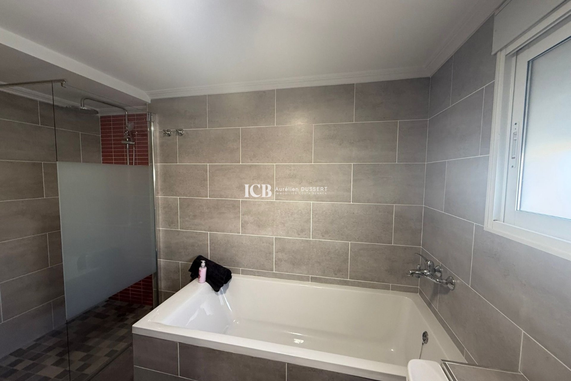 Revente - Villa -
Orihuela Costa - Villamartín