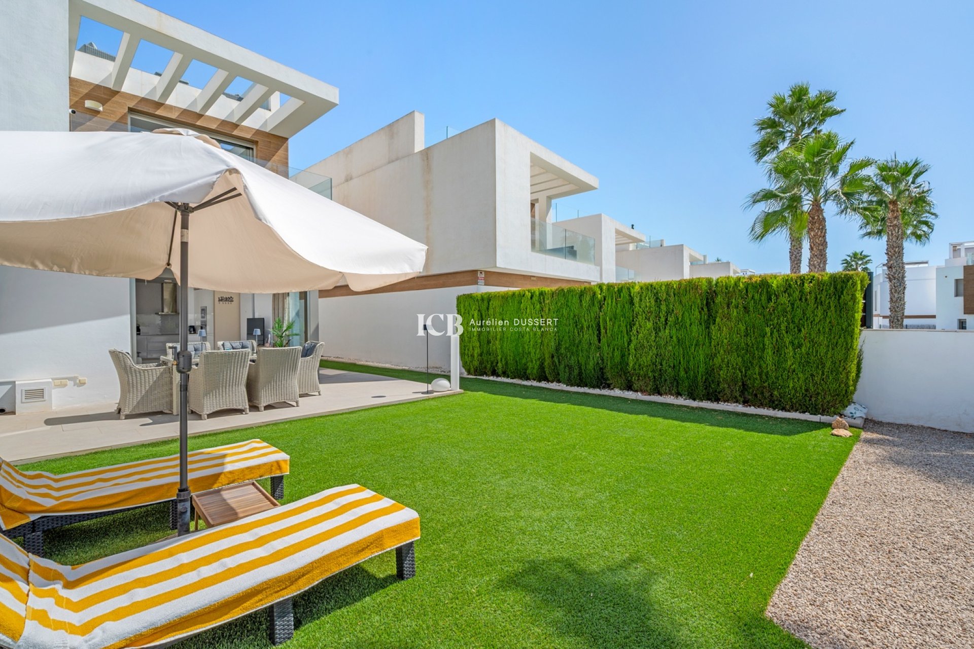 Revente - Villa -
Orihuela Costa - Villamartín