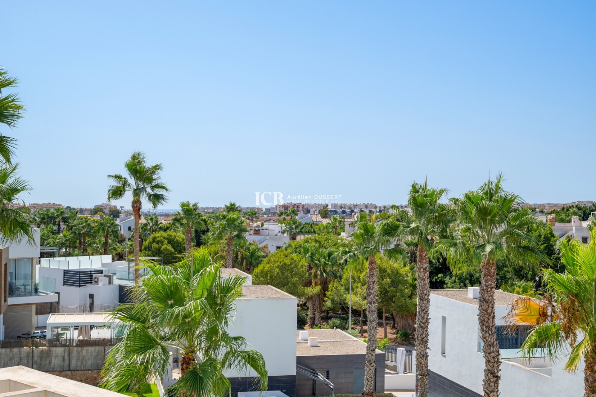 Revente - Villa -
Orihuela Costa - Villamartín