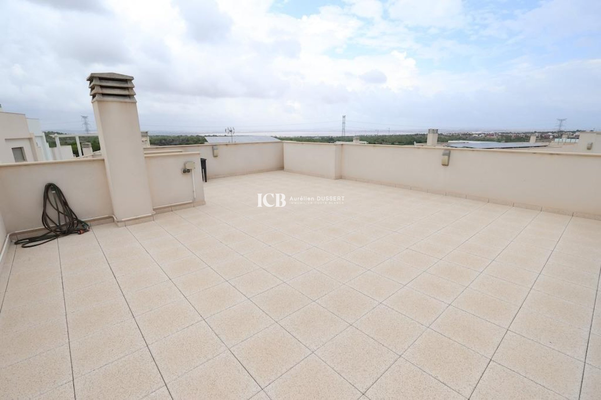 Revente - Villa -
Orihuela Costa - Villamartín