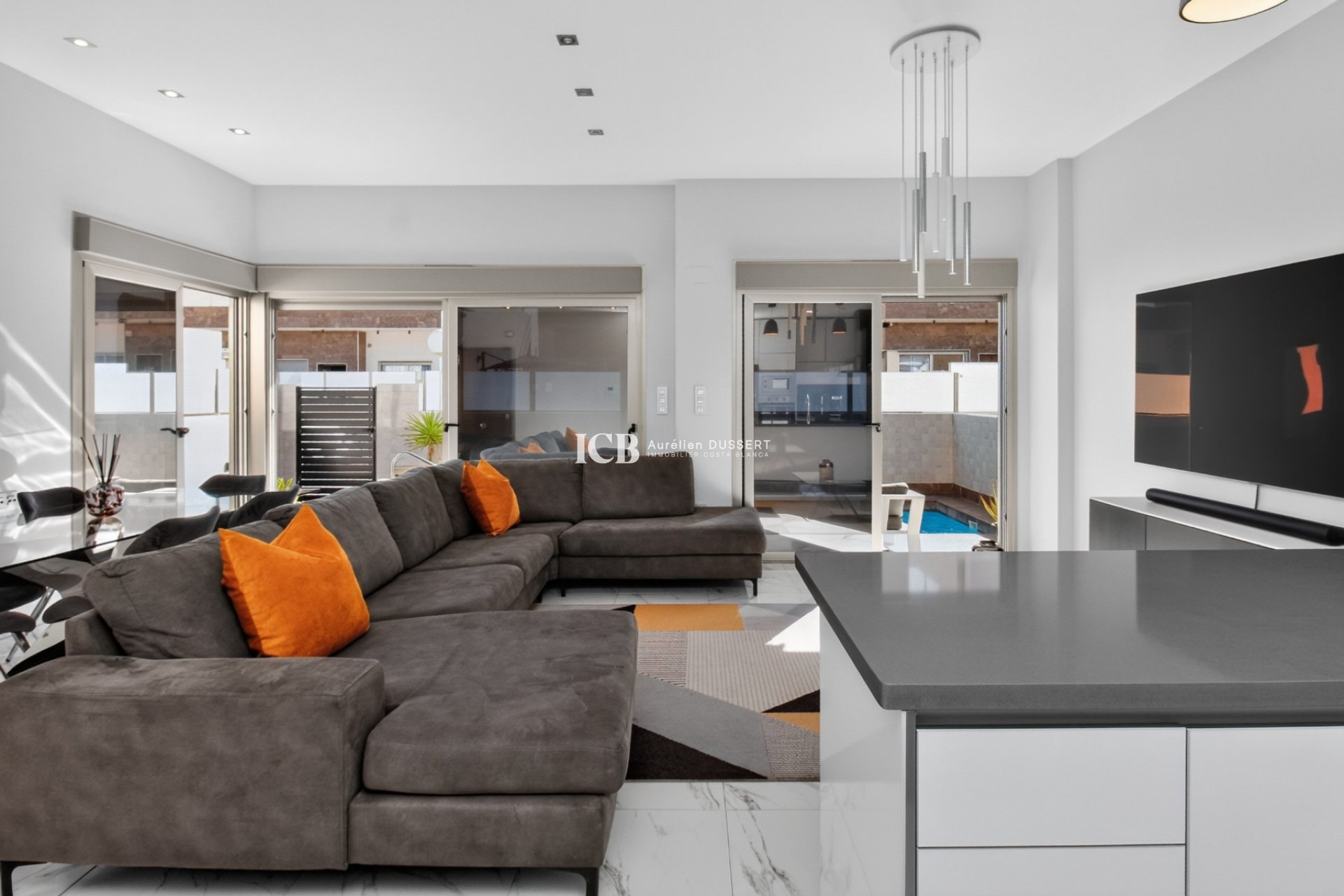 Revente - Villa -
Orihuela Costa - Villamartín