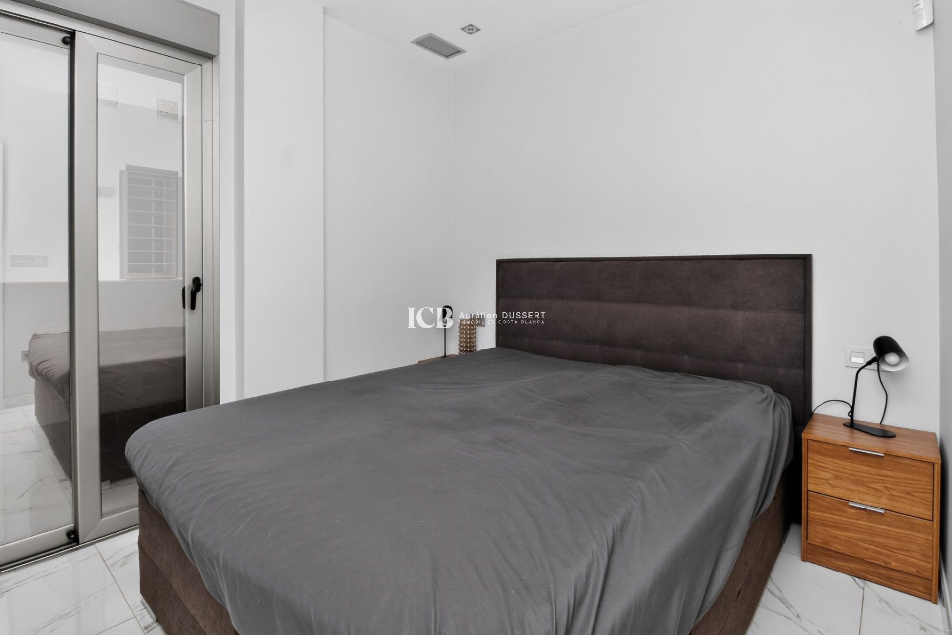 Revente - Villa -
Orihuela Costa - Villamartín