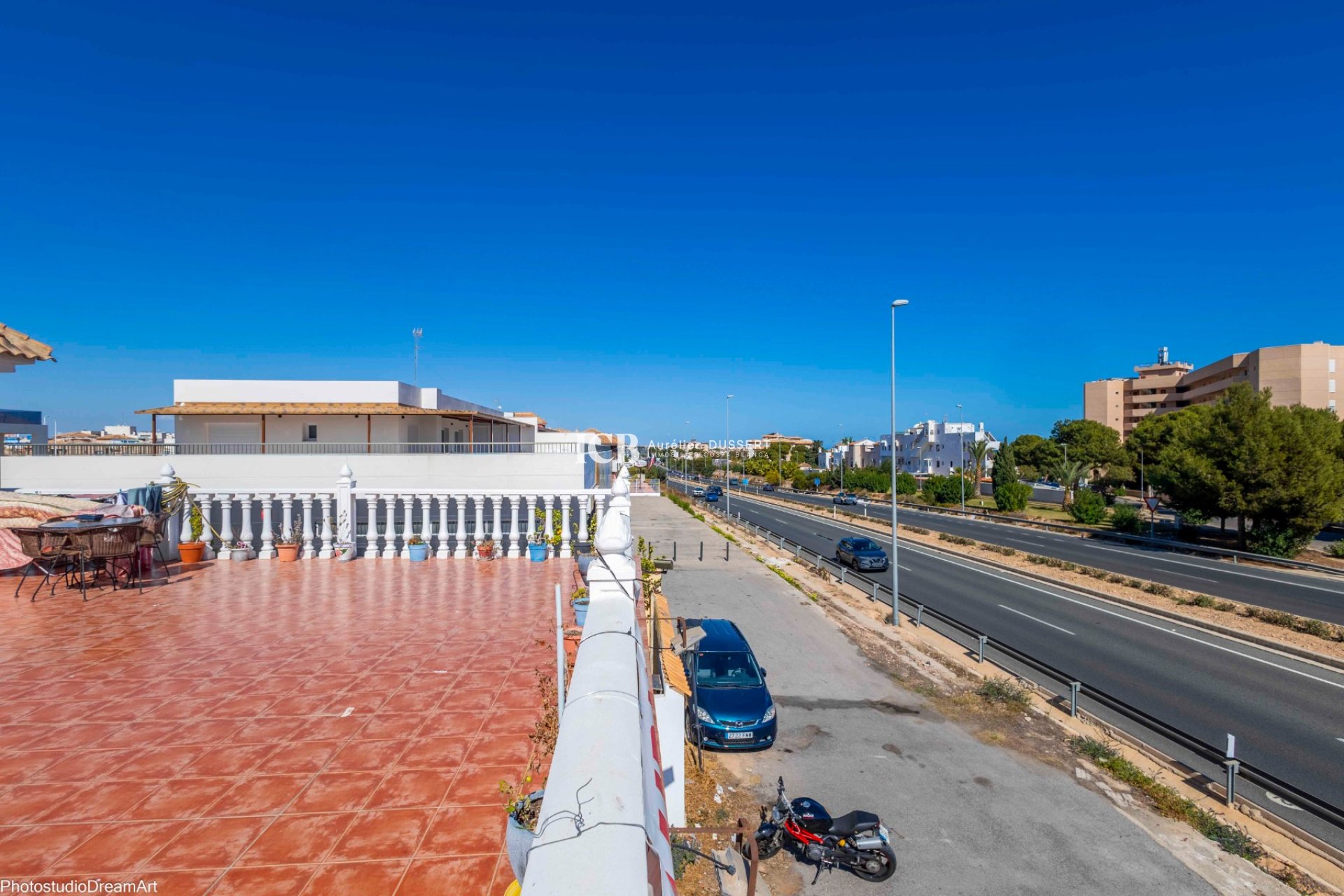 Revente - Villa -
Orihuela Costa