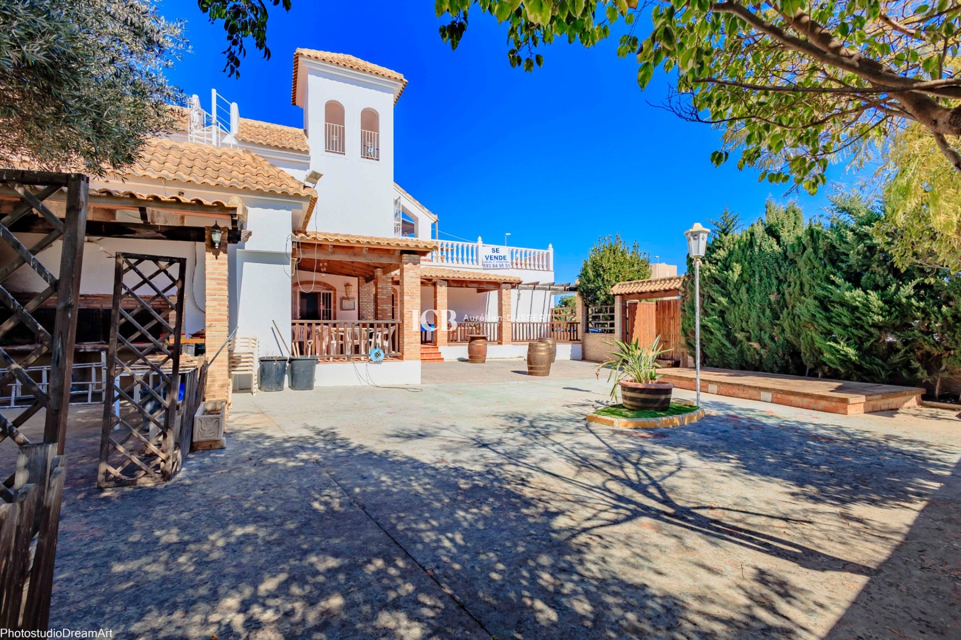 Revente - Villa -
Orihuela Costa