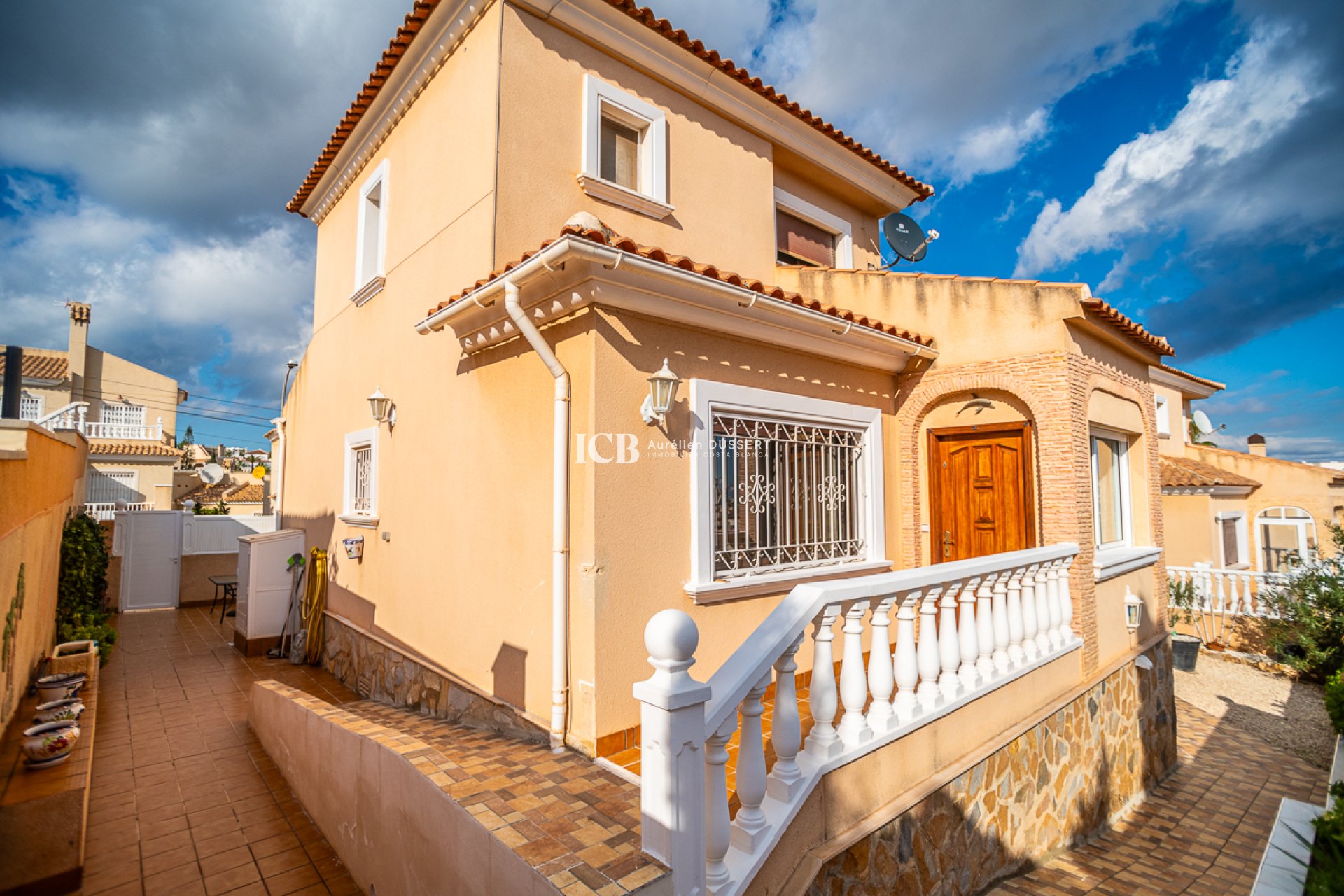 Revente - Villa -
San Miguel de Salinas - Blue Lagoon