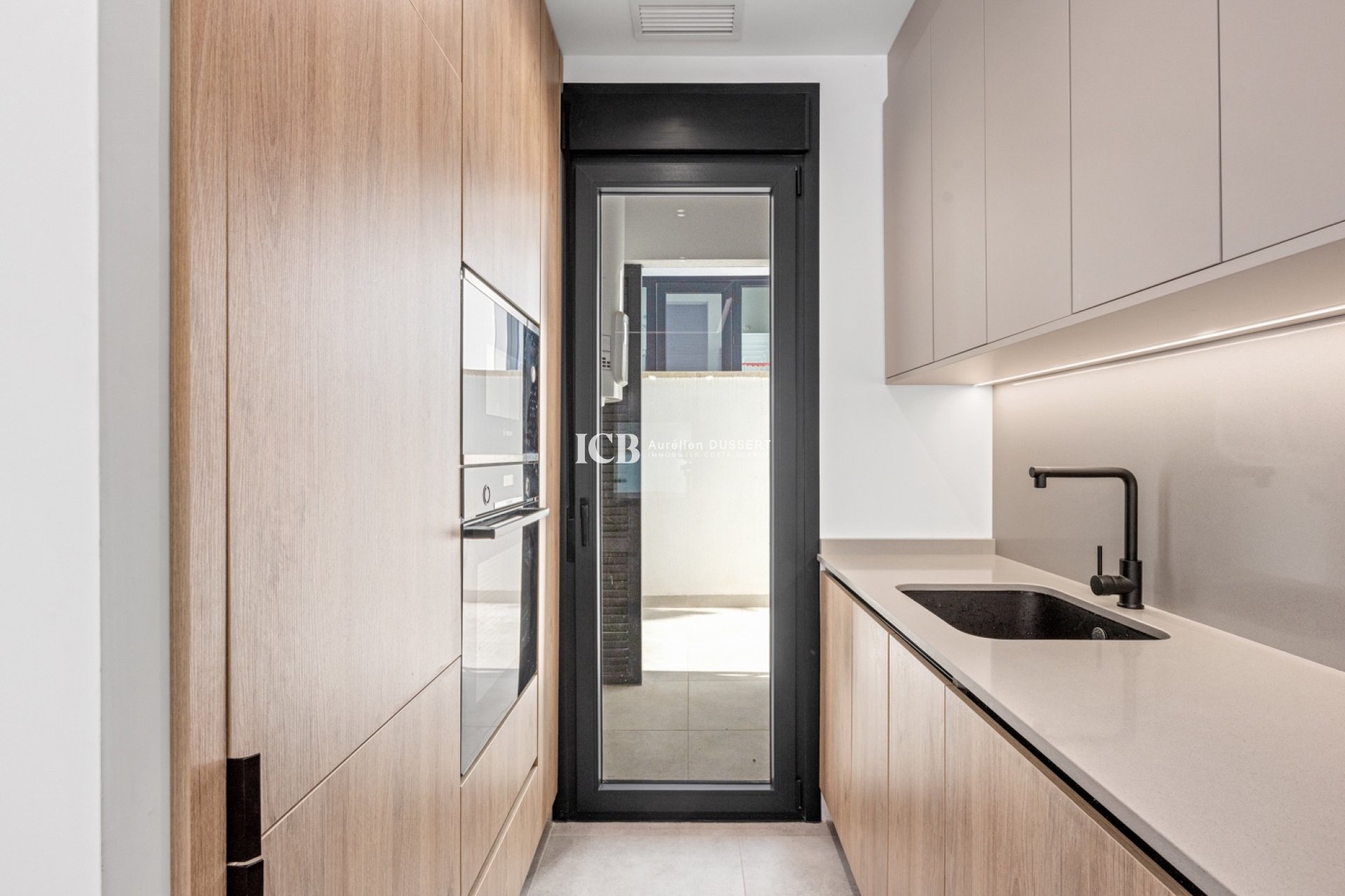 Revente - Villa -
San Miguel de Salinas - El Galan