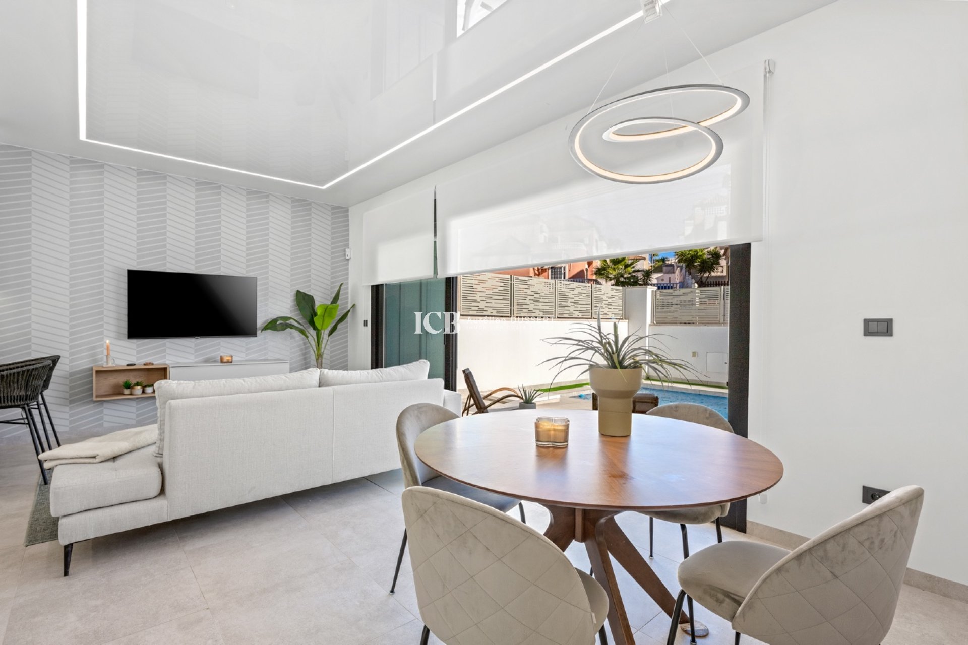 Revente - Villa -
San Miguel de Salinas - El Galan