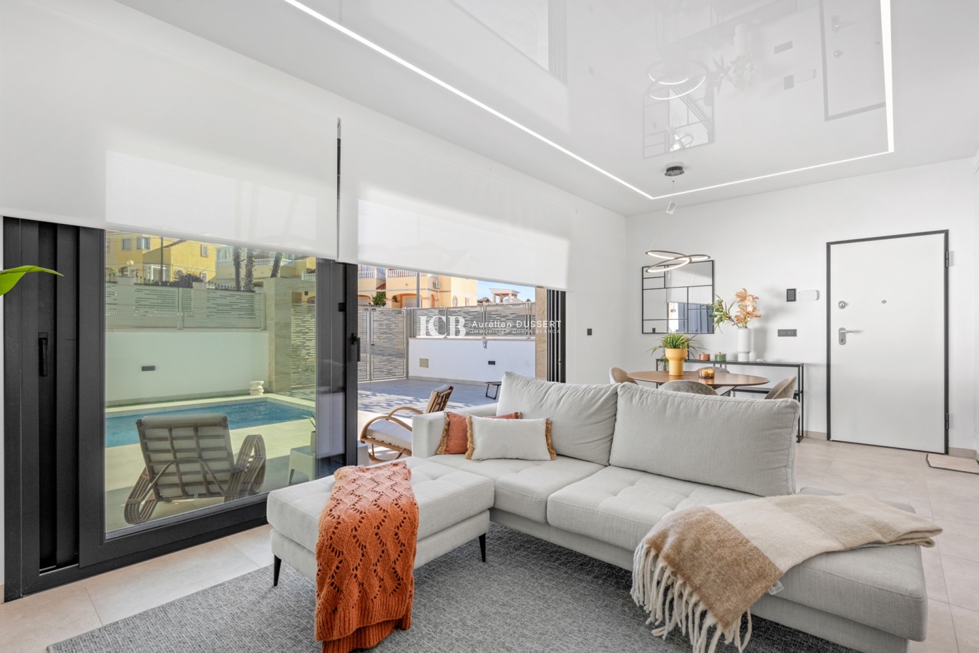 Revente - Villa -
San Miguel de Salinas - El Galan