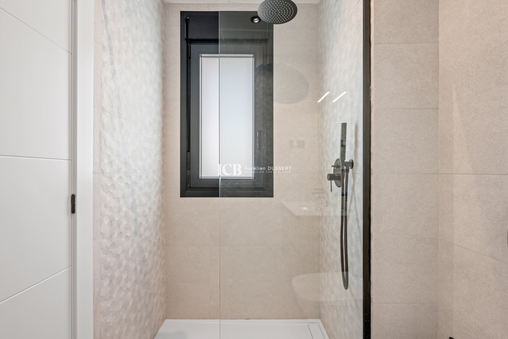 Revente - Villa -
San Miguel de Salinas - El Galan