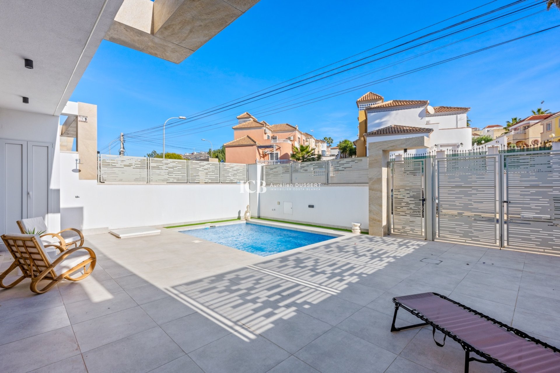 Revente - Villa -
San Miguel de Salinas - El Galan