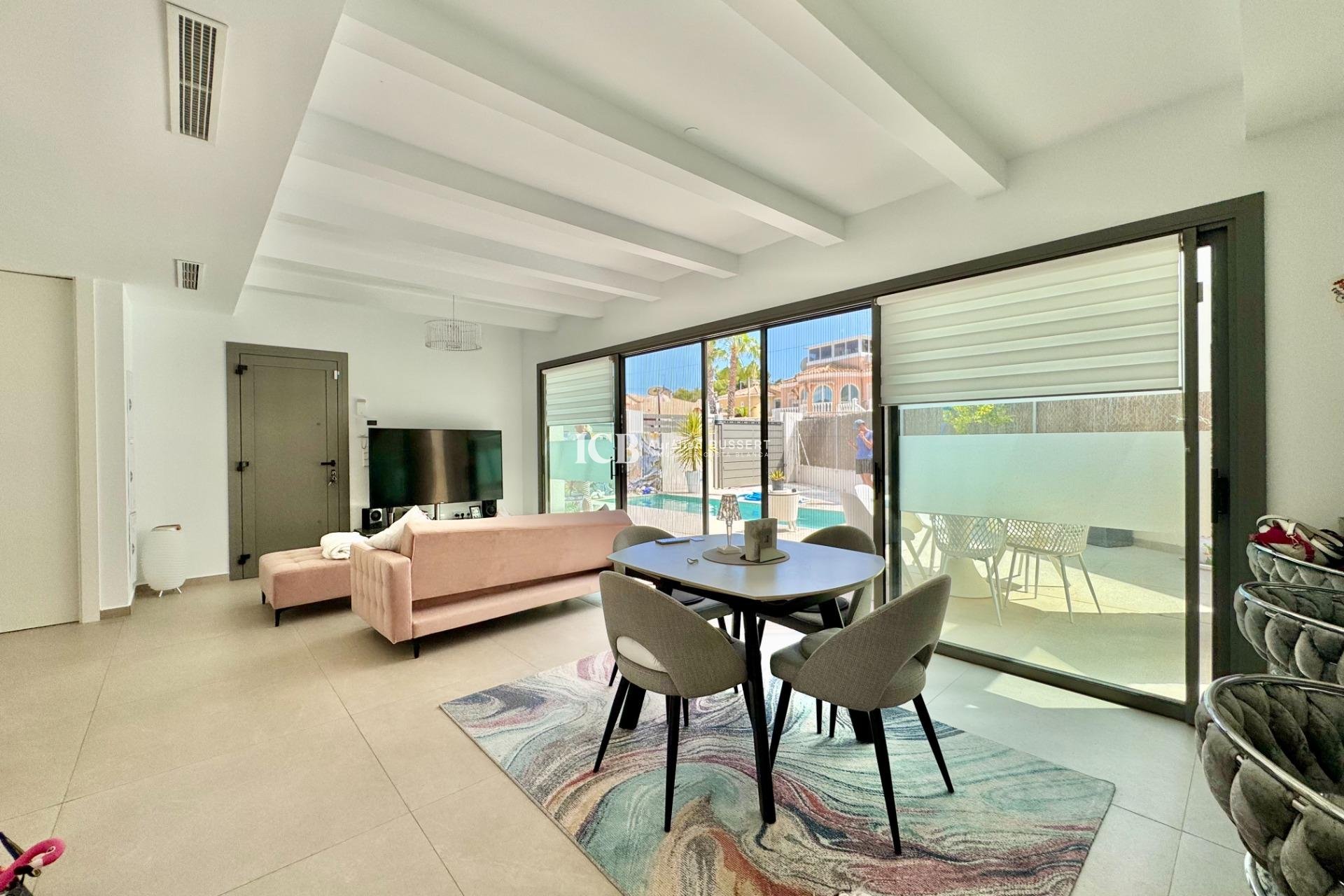 Revente - Villa -
San Miguel de Salinas