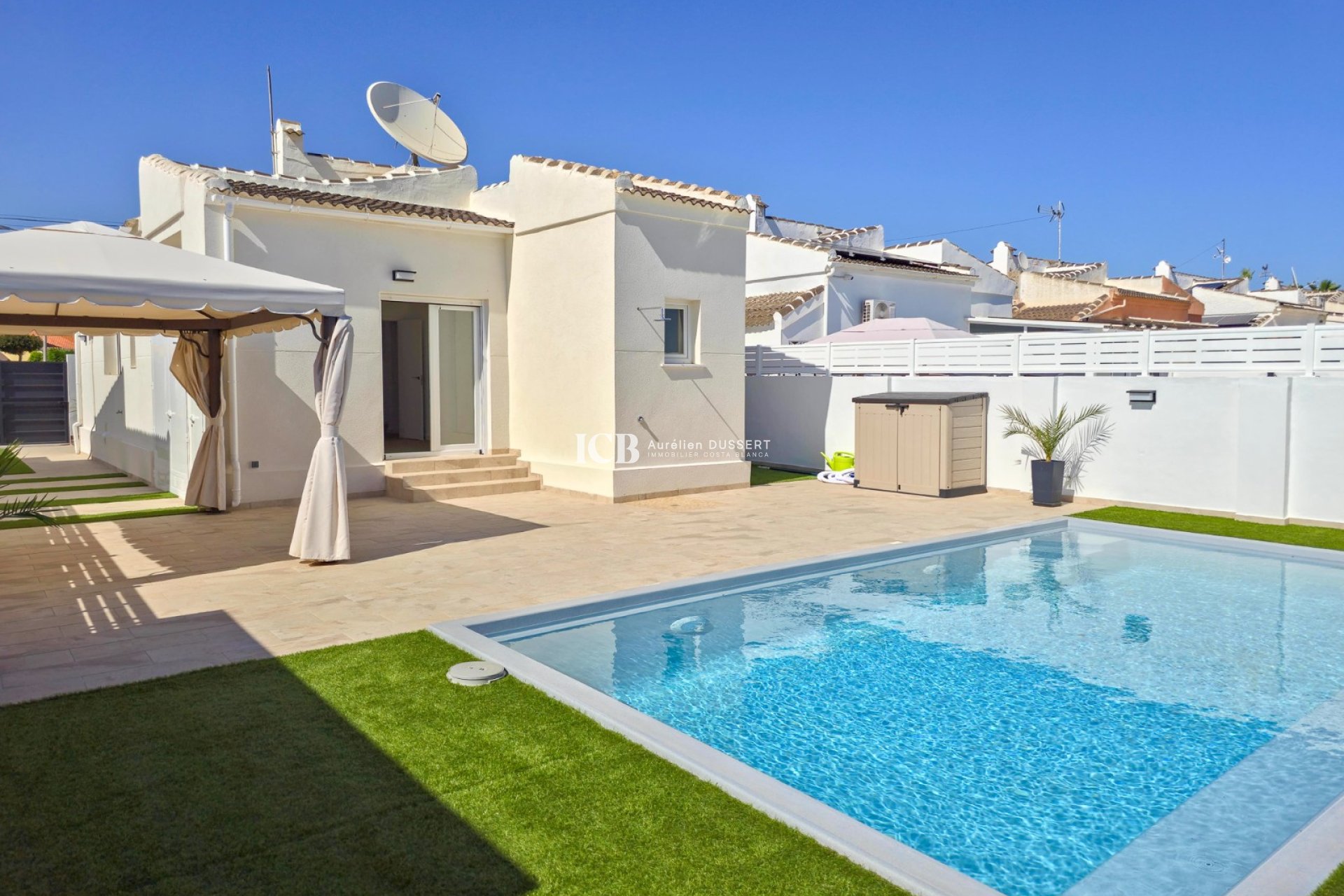 Revente - Villa -
Torrevieja - La Siesta - El Salado -  Torreta