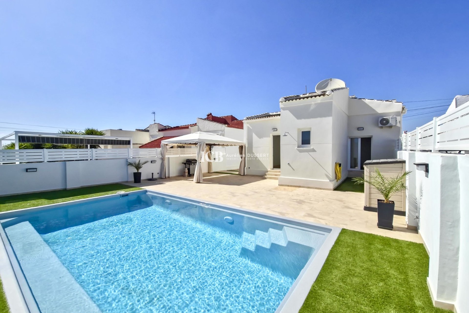 Revente - Villa -
Torrevieja - La Siesta - El Salado -  Torreta