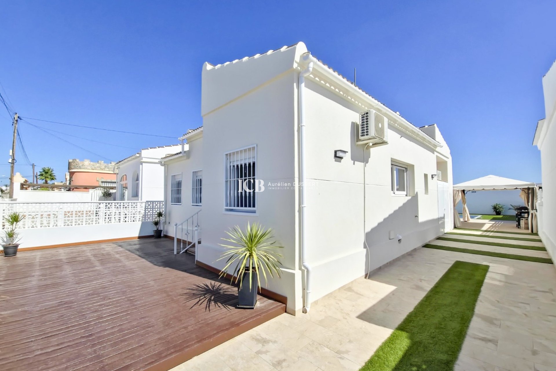 Revente - Villa -
Torrevieja - La Siesta - El Salado -  Torreta